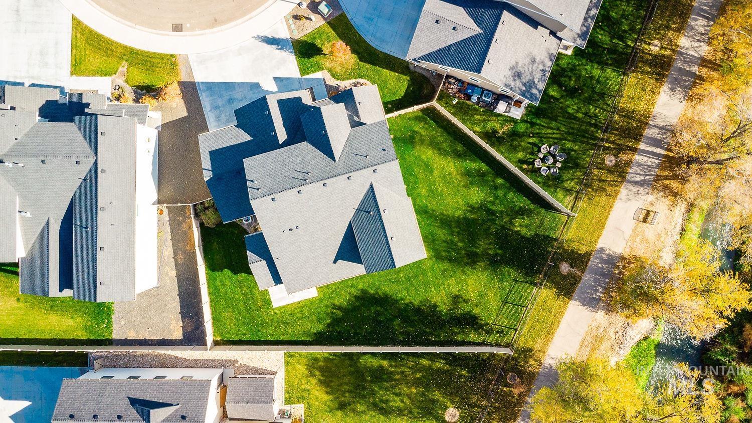 20139 Carbondale Ave, Caldwell, Idaho 83605, 4 Bedrooms, 2.5 Bathrooms, Residential For Sale, Price $549,000, 98967275