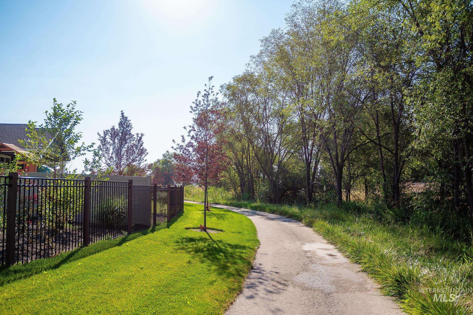 20139 Carbondale Ave, Caldwell, Idaho 83605, 4 Bedrooms, 2.5 Bathrooms, Residential For Sale, Price $549,000, 98967275