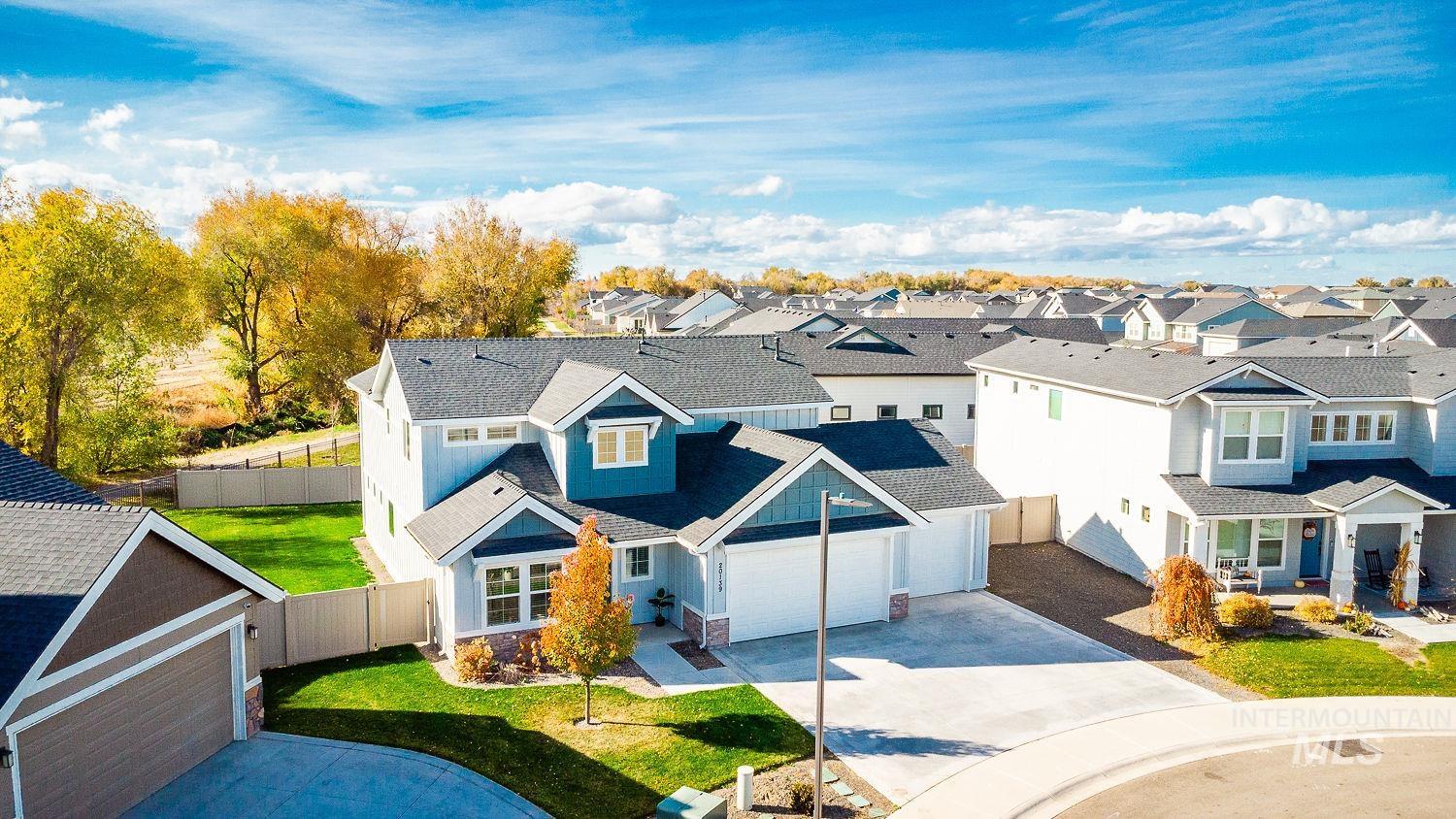 20139 Carbondale Ave, Caldwell, Idaho 83605, 4 Bedrooms, 2.5 Bathrooms, Residential For Sale, Price $549,000, 98967275