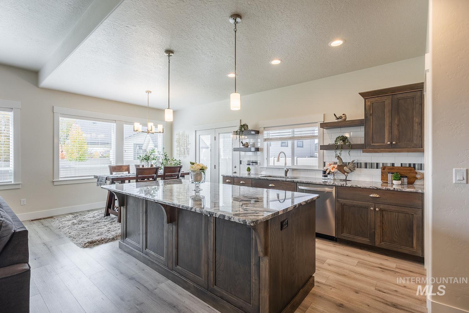 20139 Carbondale Ave, Caldwell, Idaho 83605, 4 Bedrooms, 2.5 Bathrooms, Residential For Sale, Price $549,000, 98967275