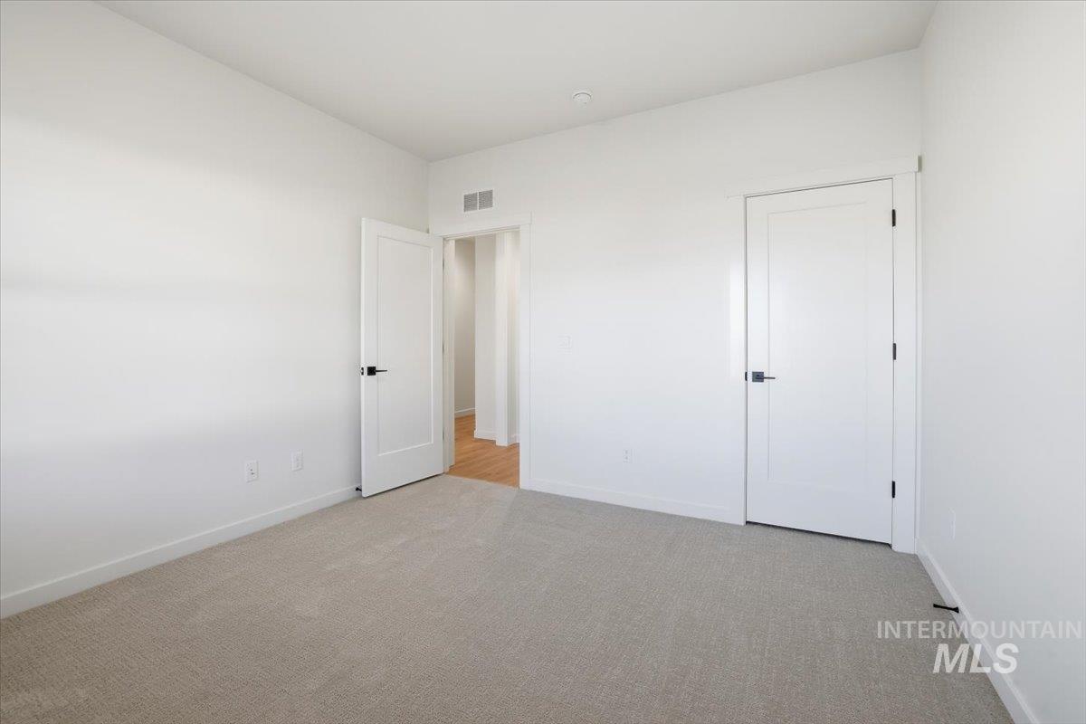 1008 Whitewater Way, Emmett, Idaho 83617, 3 Bedrooms, 2 Bathrooms, Residential For Sale, Price $549,900, 98967277