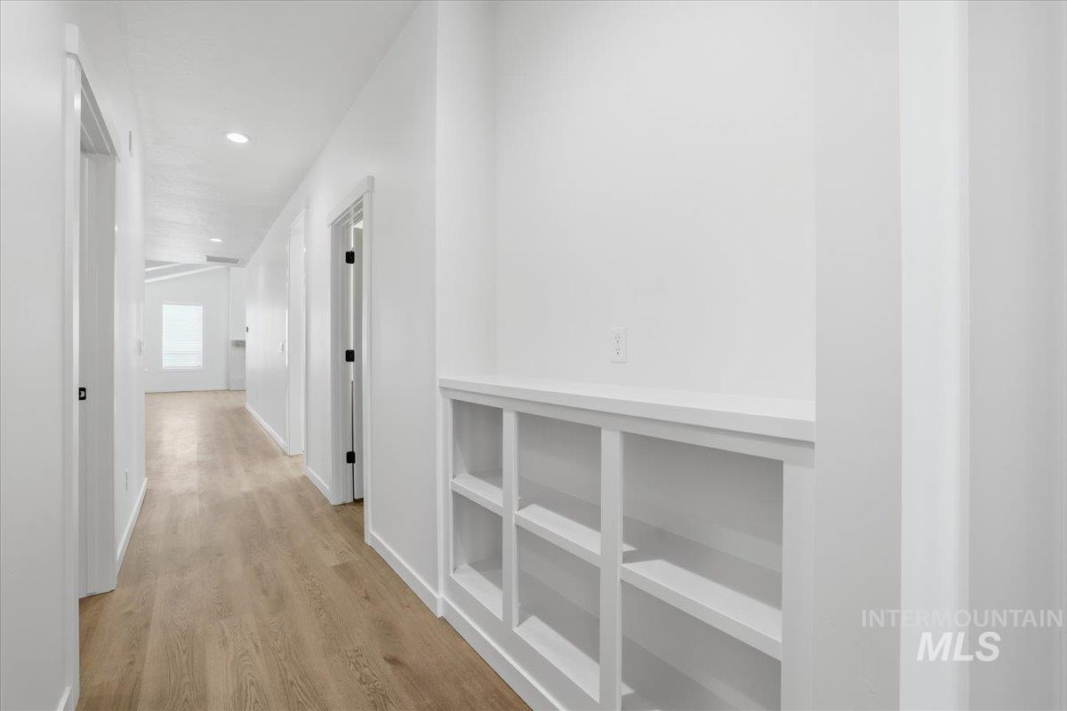 1008 Whitewater Way, Emmett, Idaho 83617, 3 Bedrooms, 2 Bathrooms, Residential For Sale, Price $549,900, 98967277