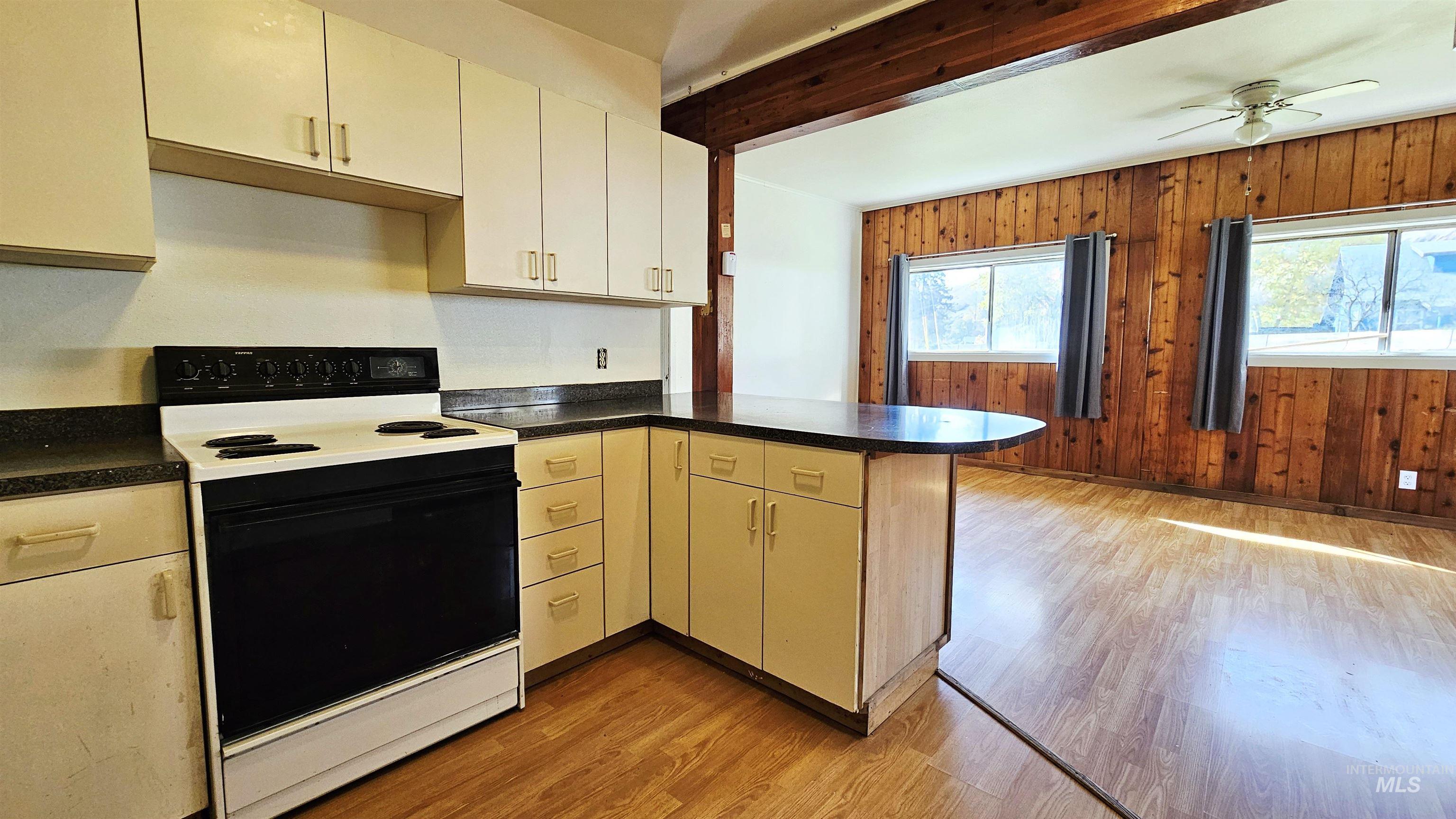 503 W Main St, Kendrick, Idaho 83537, 2 Bedrooms, 1 Bathroom, Residential For Sale, Price $129,000, 98967291