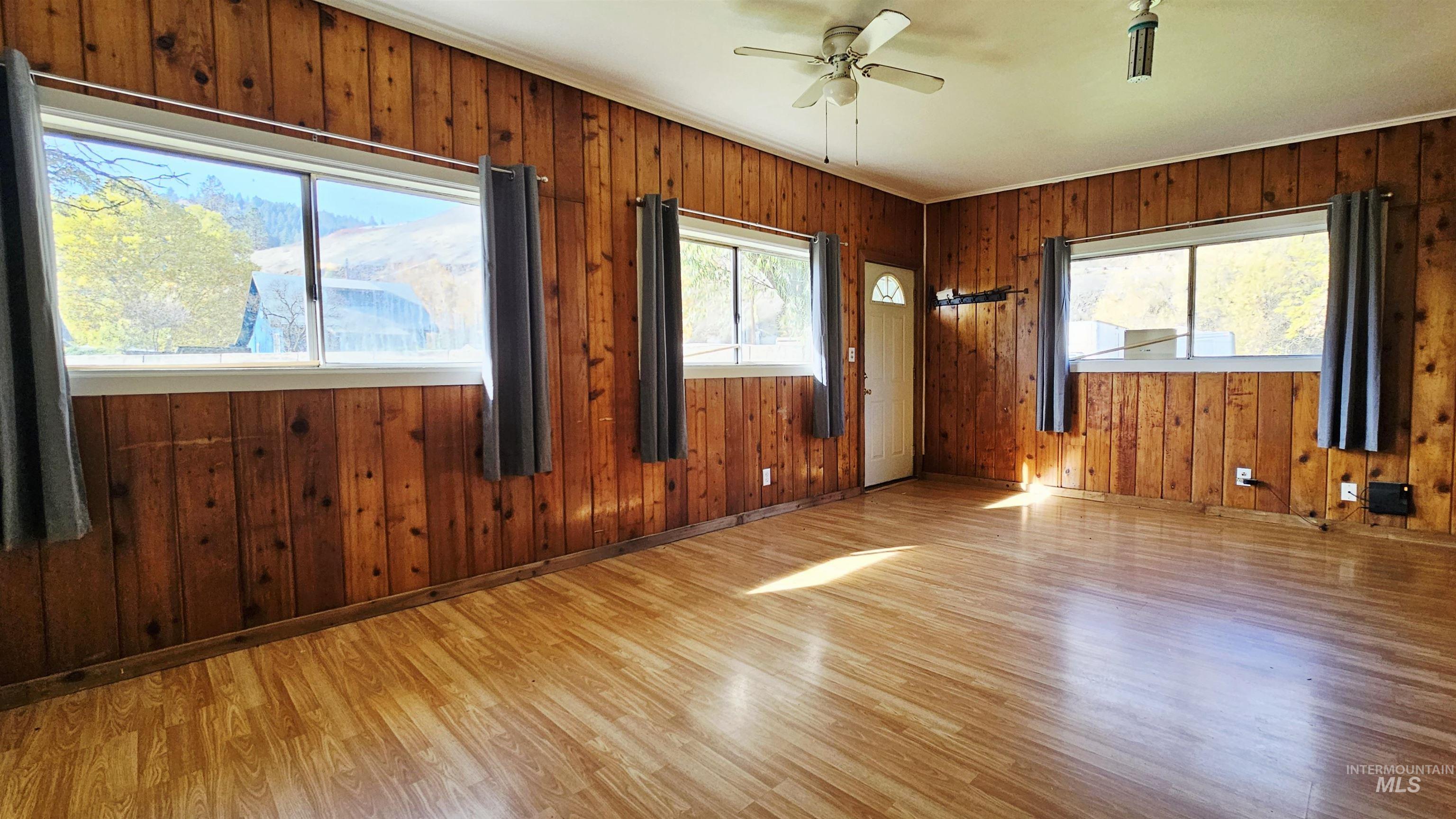 503 W Main St, Kendrick, Idaho 83537, 2 Bedrooms, 1 Bathroom, Residential For Sale, Price $129,000, 98967291