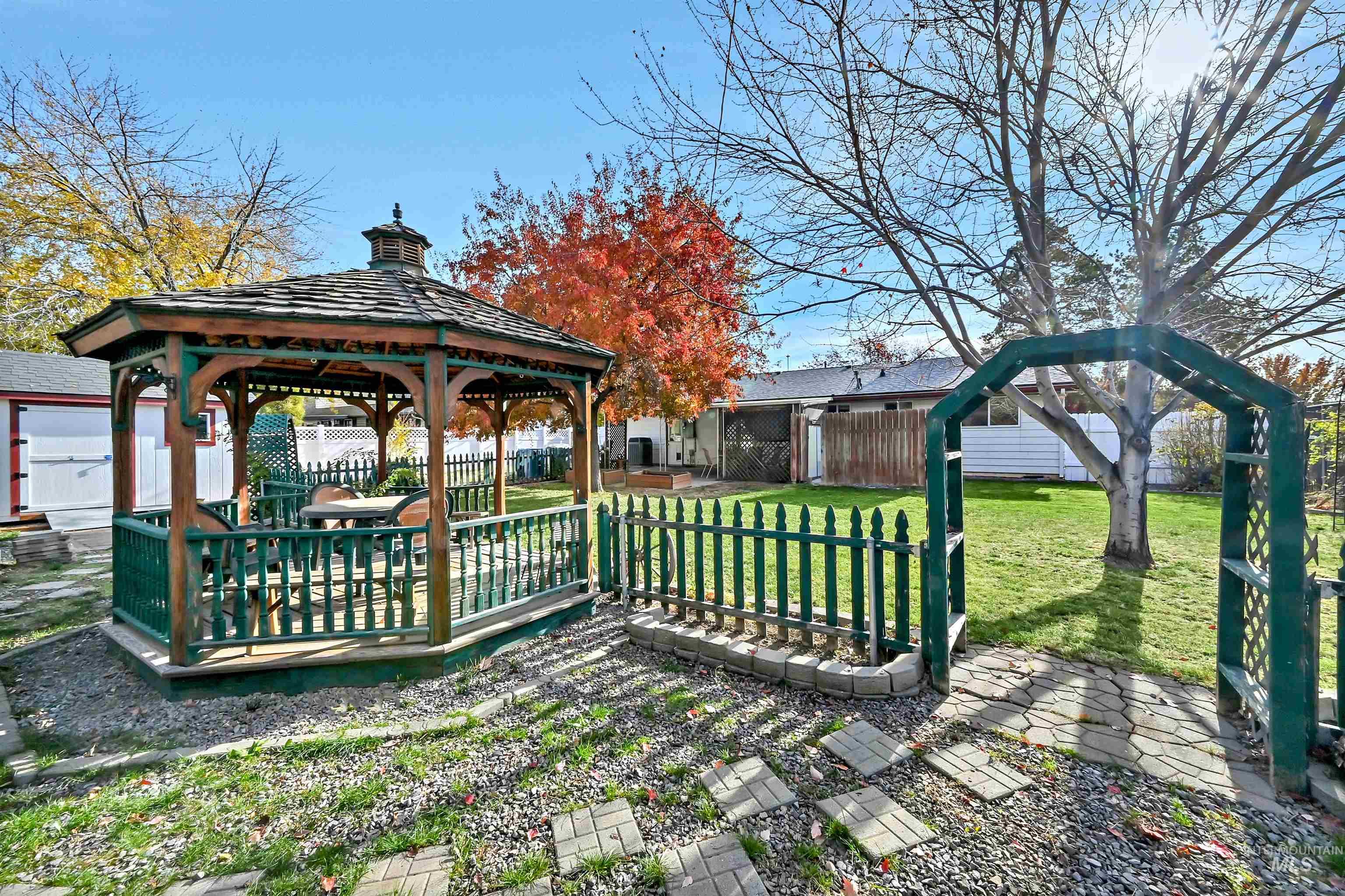 4304 W Saint Andrews Drive, Boise, Idaho 83705-5048, 3 Bedrooms, 1 Bathroom, Residential For Sale, Price $349,900, 98967301