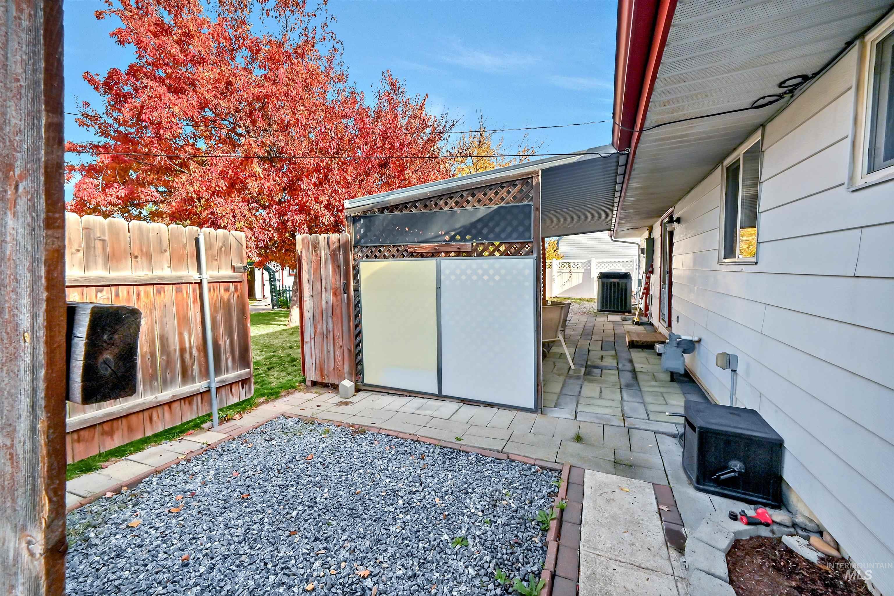 4304 W Saint Andrews Drive, Boise, Idaho 83705-5048, 3 Bedrooms, 1 Bathroom, Residential For Sale, Price $349,900, 98967301