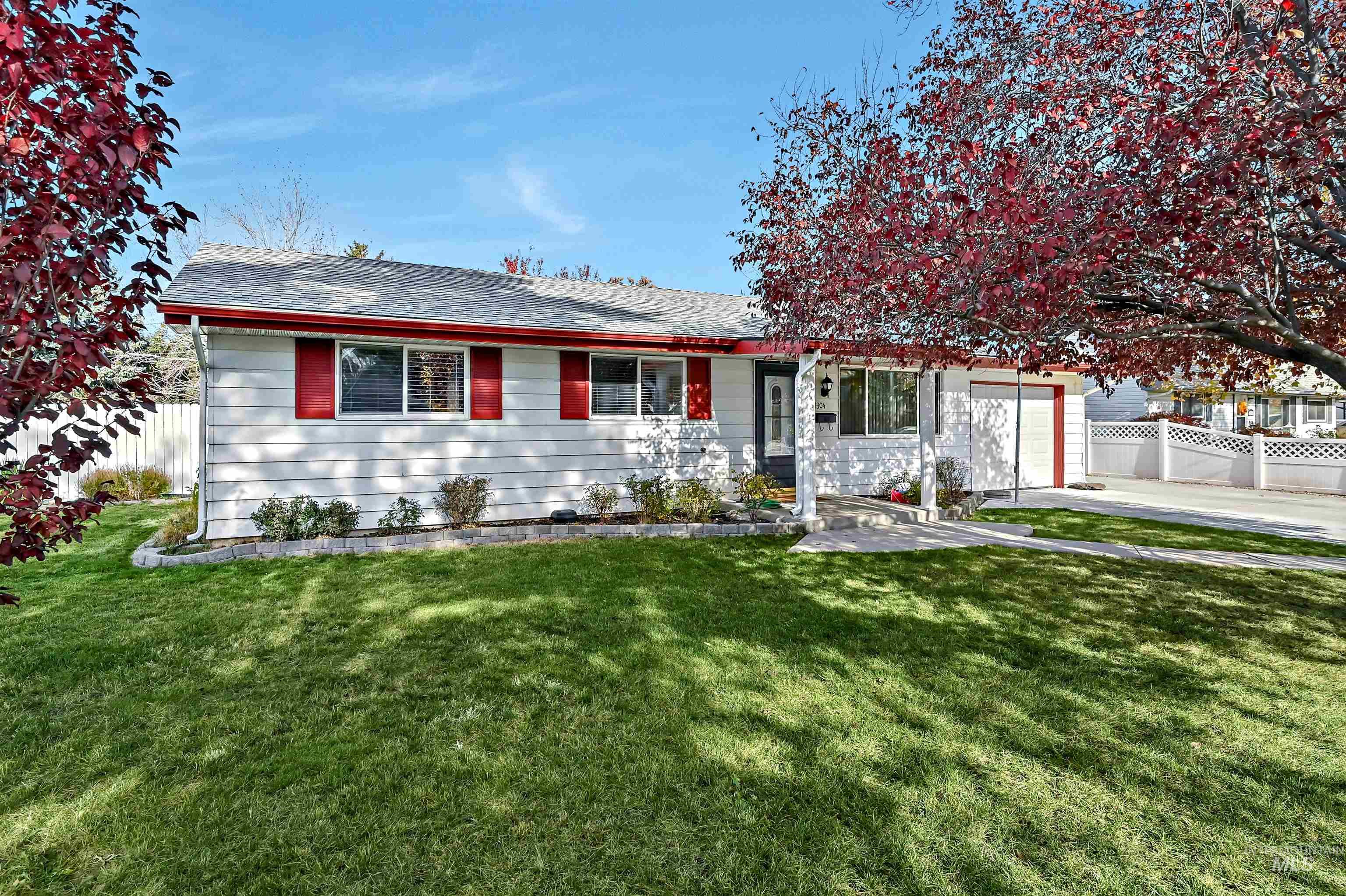 4304 W Saint Andrews Drive, Boise, Idaho 83705-5048, 3 Bedrooms, 1 Bathroom, Residential For Sale, Price $349,900, 98967301
