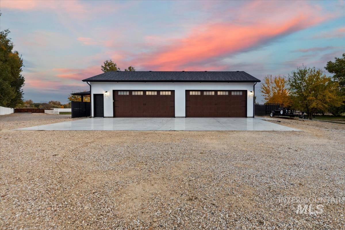 1417 N Kcid Rd, Caldwell, Idaho 83605, 6 Bedrooms, 6.5 Bathrooms, Residential For Sale, Price $1,895,000, 98967305