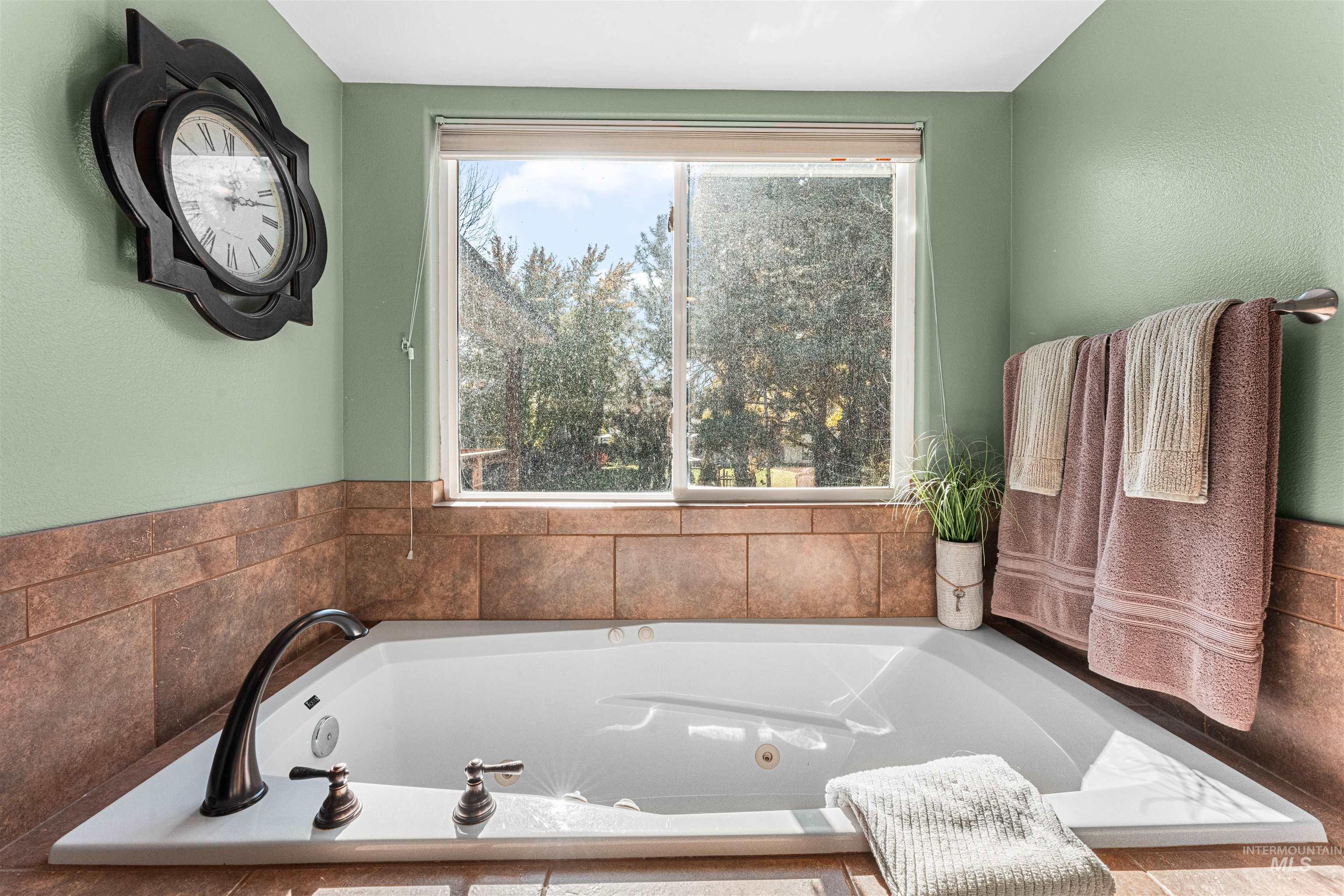 Bathroom featuring a whirlpool tub