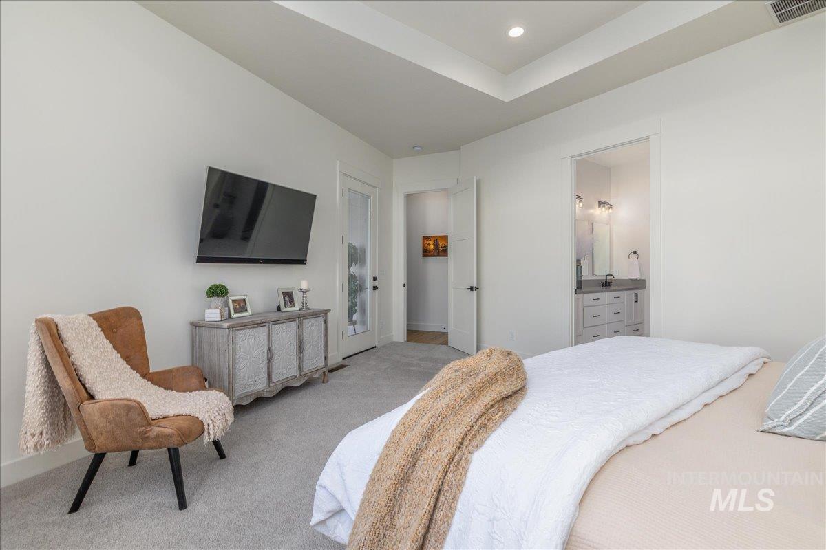 8872 W Suttle Lake Dr, Boise, Idaho 83714, 4 Bedrooms, 2.5 Bathrooms, Residential For Sale, Price $1,079,000, 98967313