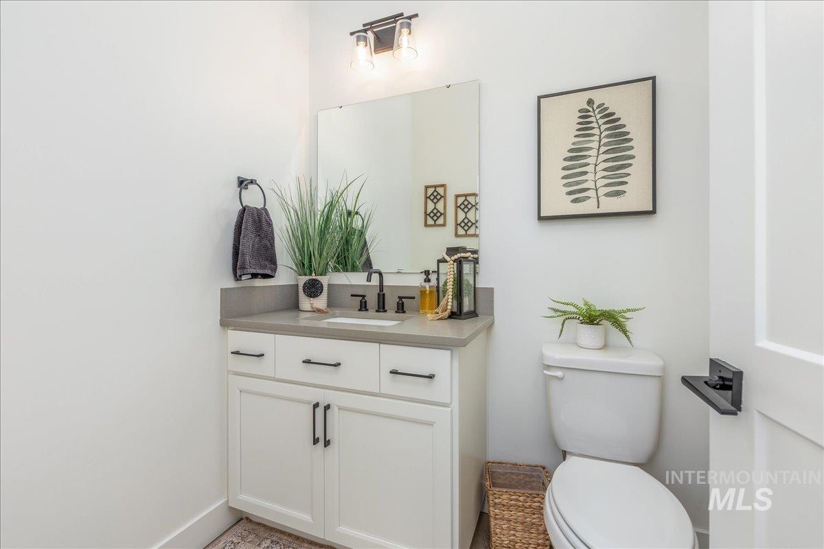 8872 W Suttle Lake Dr, Boise, Idaho 83714, 4 Bedrooms, 2.5 Bathrooms, Residential For Sale, Price $1,079,000, 98967313