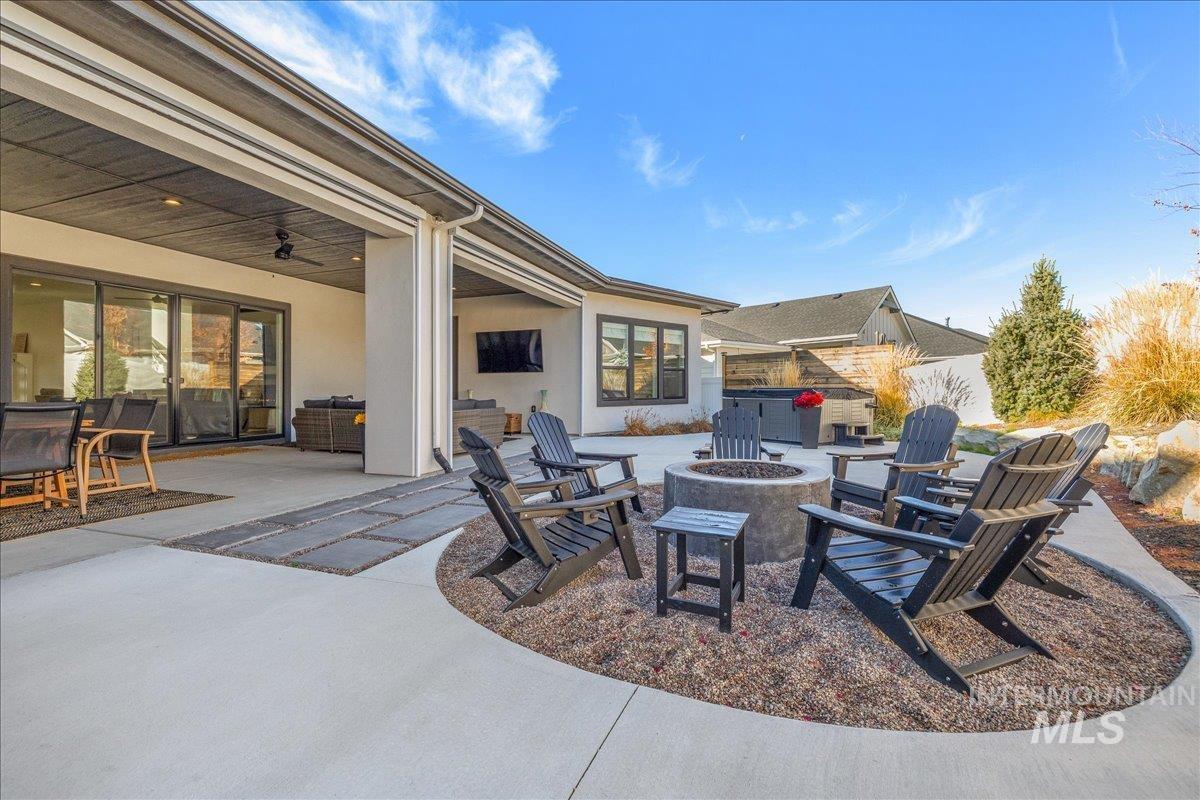 8872 W Suttle Lake Dr, Boise, Idaho 83714, 4 Bedrooms, 2.5 Bathrooms, Residential For Sale, Price $1,079,000, 98967313