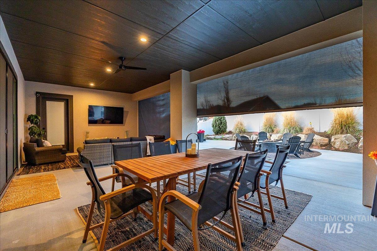 8872 W Suttle Lake Dr, Boise, Idaho 83714, 4 Bedrooms, 2.5 Bathrooms, Residential For Sale, Price $1,079,000, 98967313