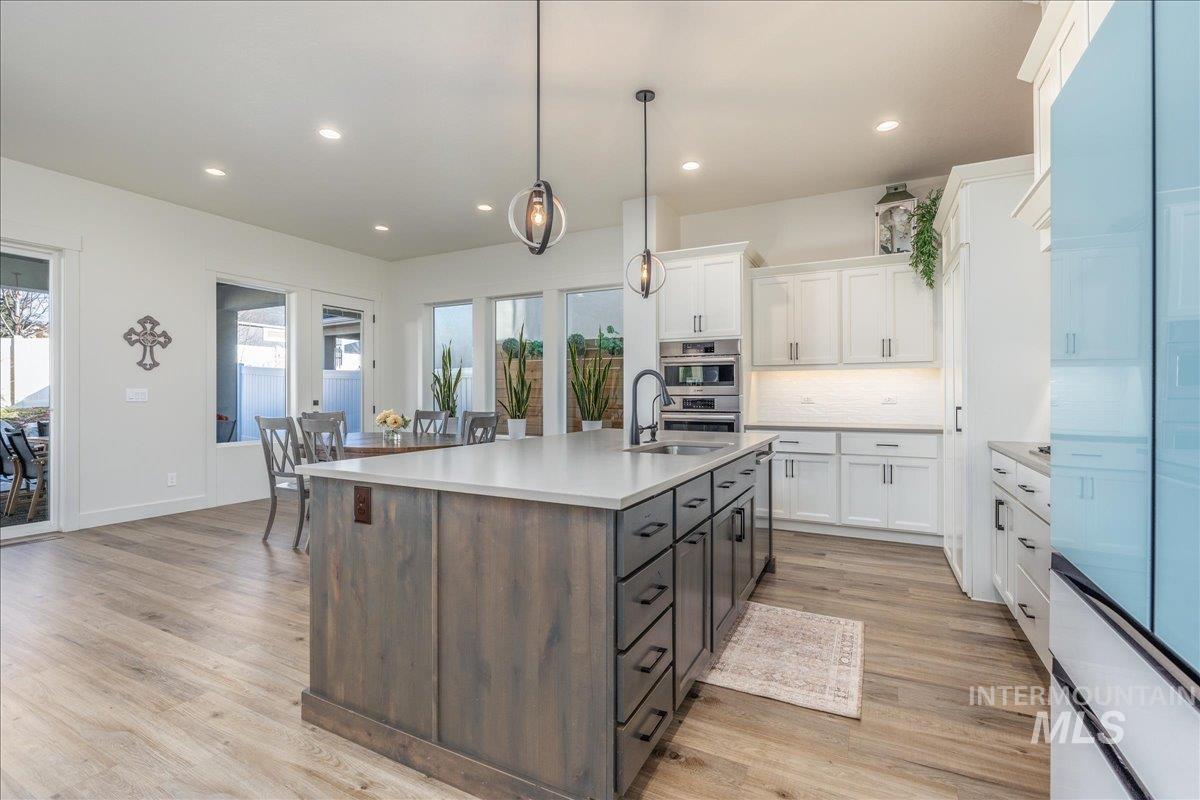 8872 W Suttle Lake Dr, Boise, Idaho 83714, 4 Bedrooms, 2.5 Bathrooms, Residential For Sale, Price $1,079,000, 98967313