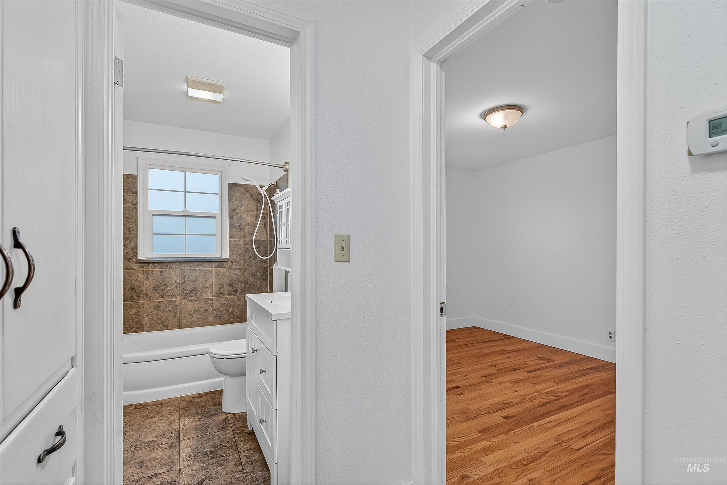 3127 7th St C, Lewiston, Idaho 83501, 2 Bedrooms, 1 Bathroom, Residential For Sale, Price $269,000, 98967324