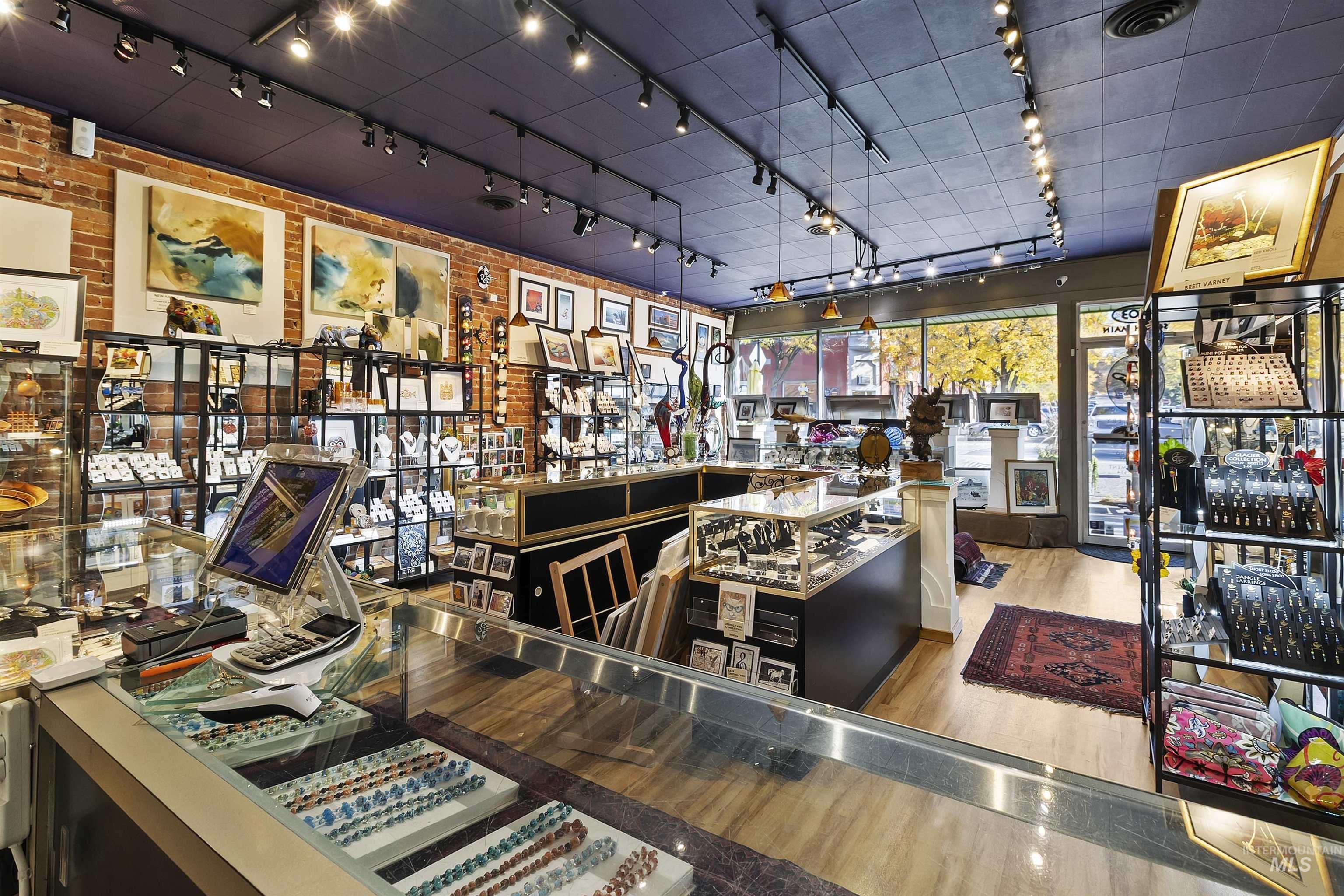 203 S Main, Moscow, Idaho 83843, Business/Commercial For Sale, Price $85,000, 98967332