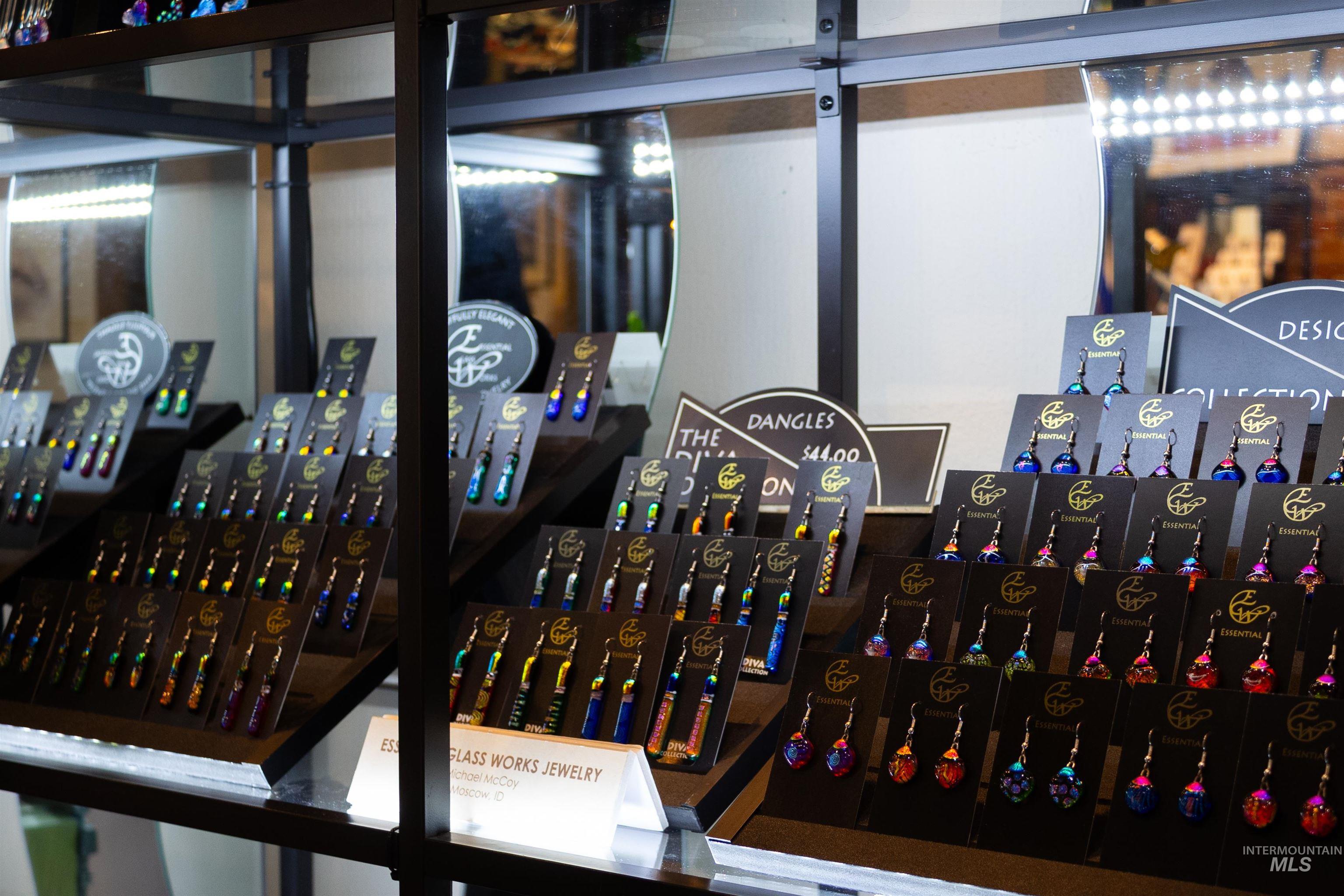 203 S Main, Moscow, Idaho 83843, Business/Commercial For Sale, Price $85,000, 98967332