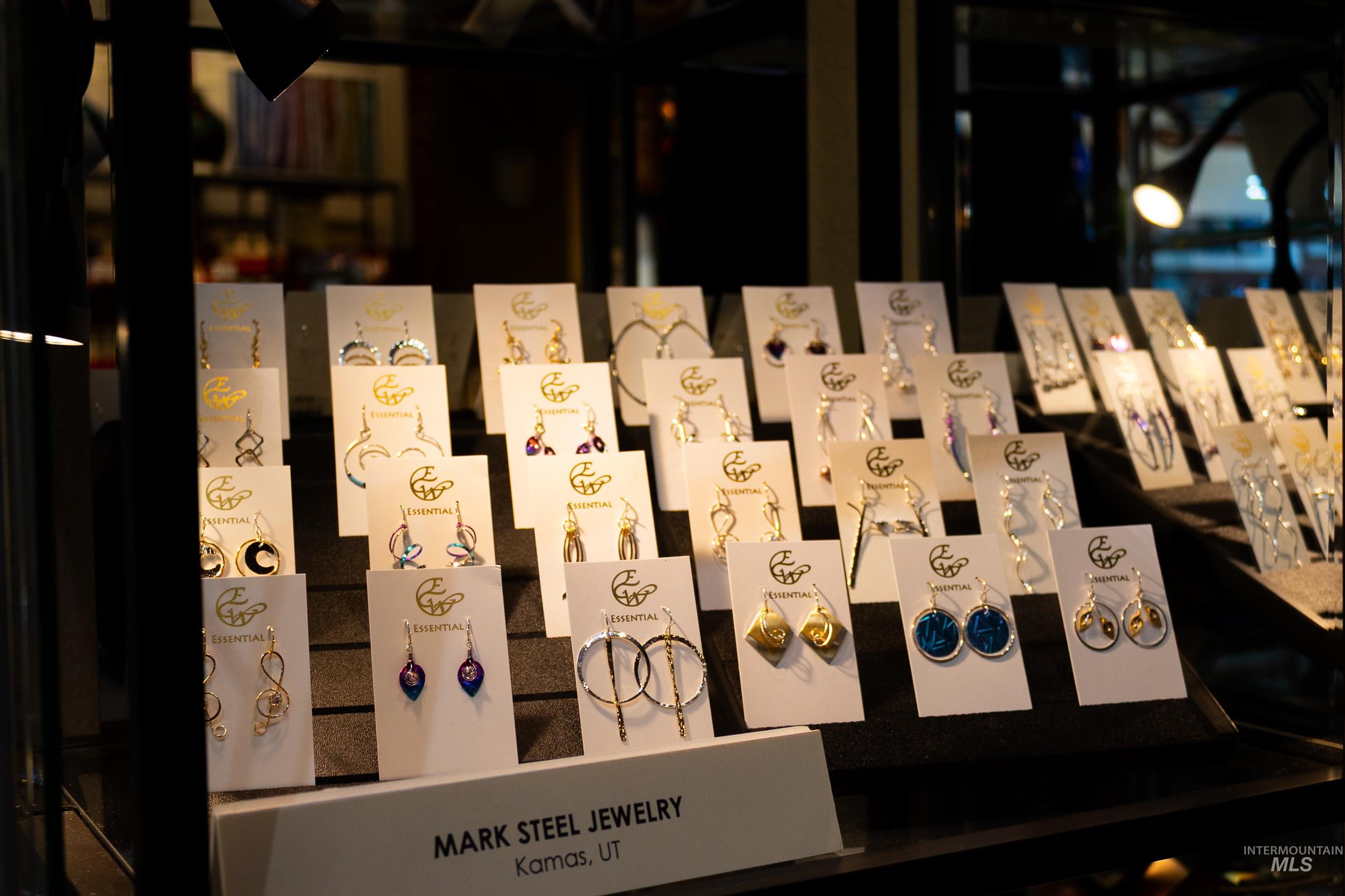 203 S Main, Moscow, Idaho 83843, Business/Commercial For Sale, Price $85,000, 98967332