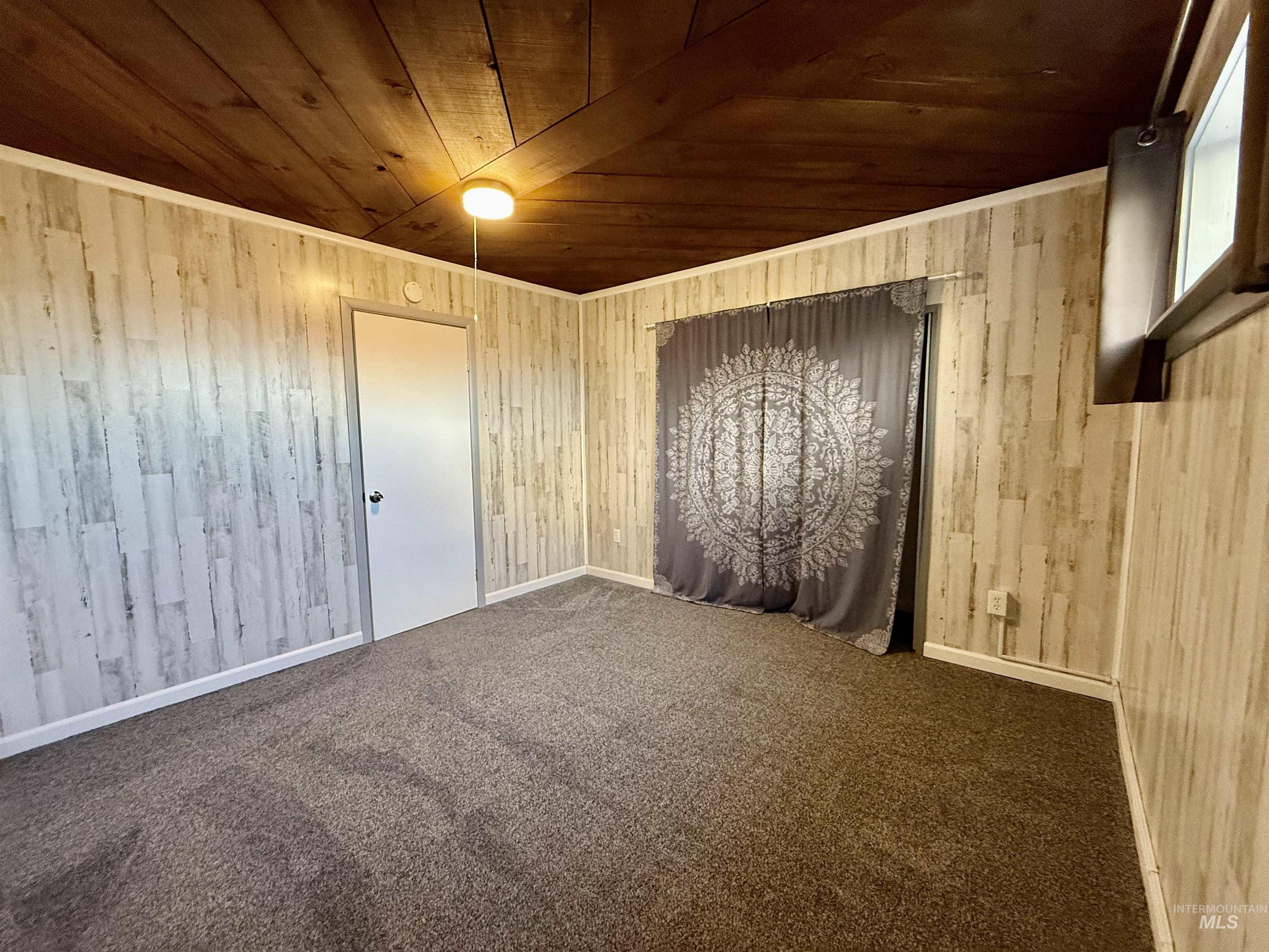 522 Ellis Ave, Winchester, Idaho 83555, 2 Bedrooms, 1 Bathroom, Residential For Sale, Price $199,500, 98967334