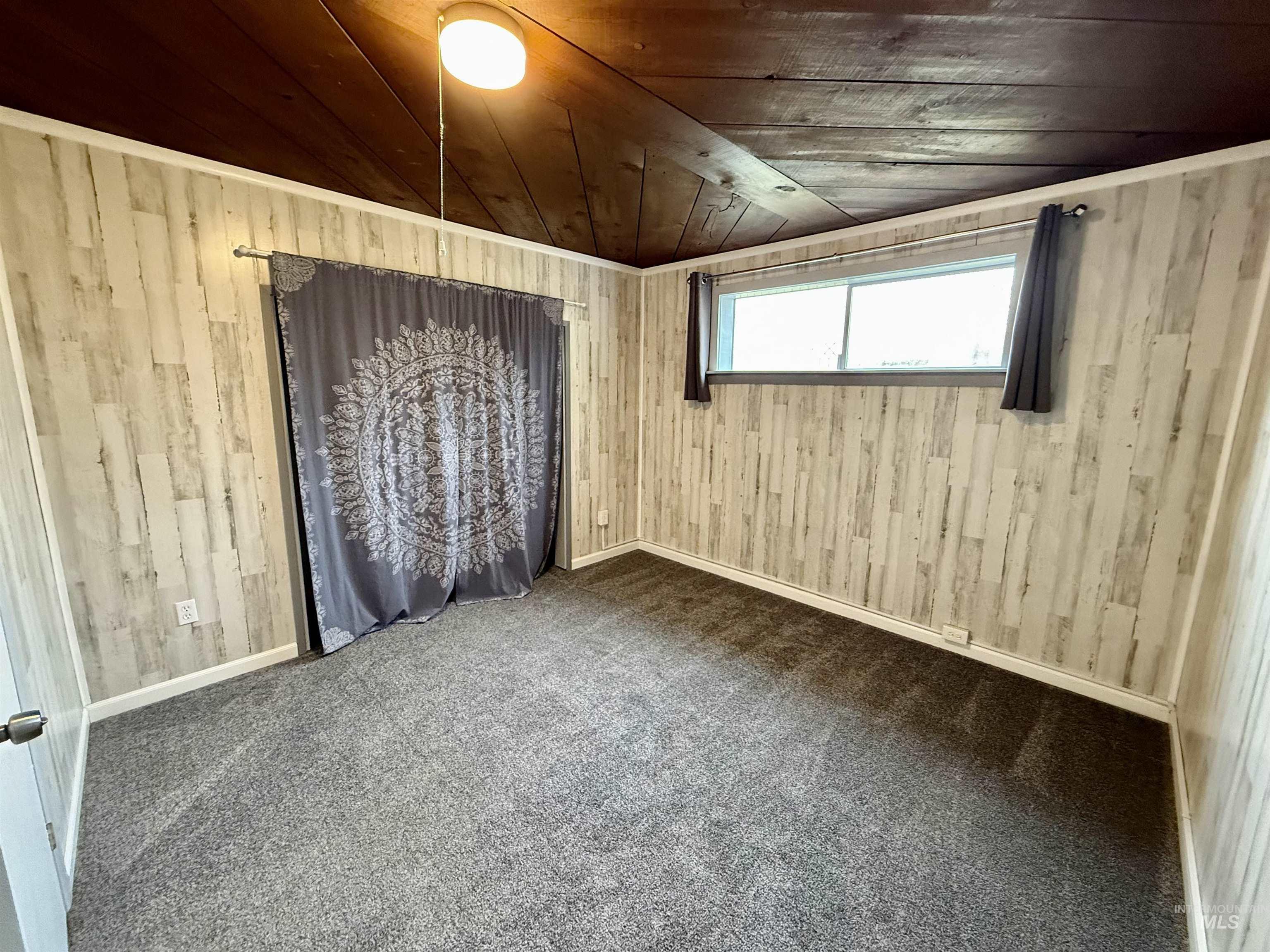 522 Ellis Ave, Winchester, Idaho 83555, 2 Bedrooms, 1 Bathroom, Residential For Sale, Price $199,500, 98967334