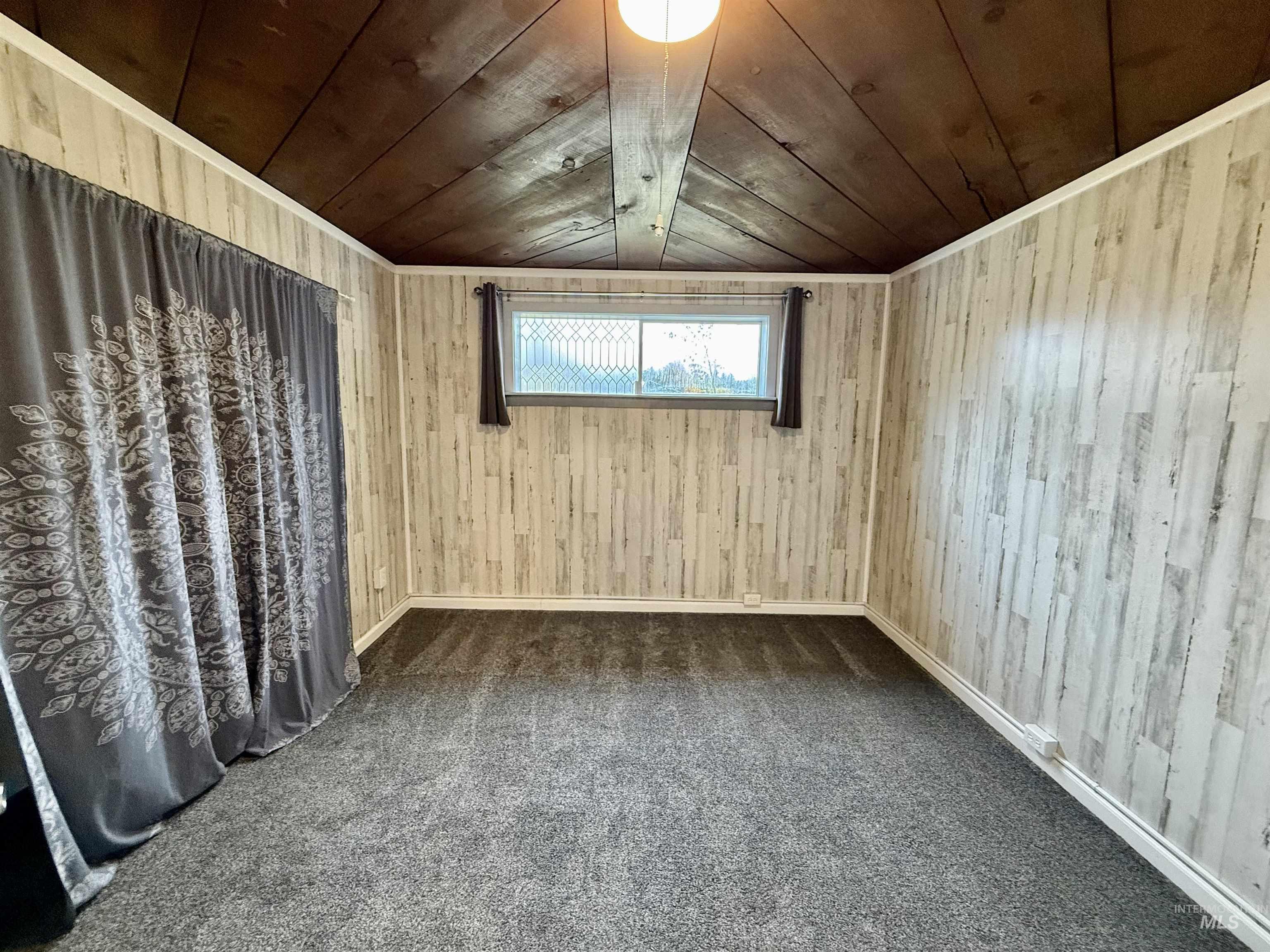 522 Ellis Ave, Winchester, Idaho 83555, 2 Bedrooms, 1 Bathroom, Residential For Sale, Price $199,500, 98967334