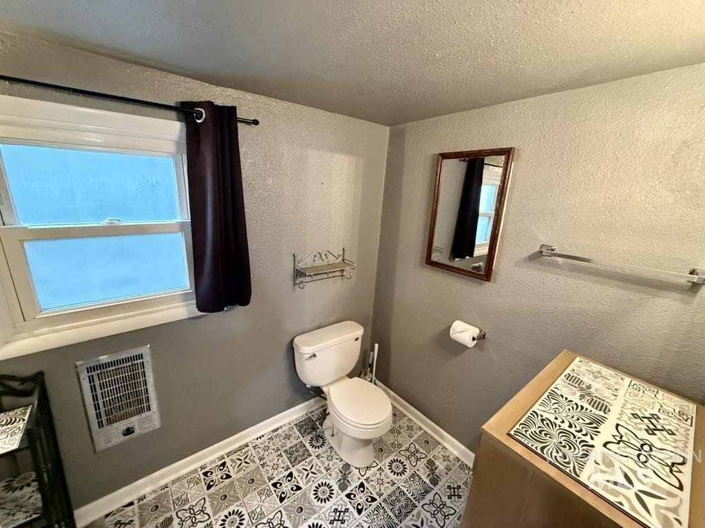 522 Ellis Ave, Winchester, Idaho 83555, 2 Bedrooms, 1 Bathroom, Residential For Sale, Price $199,500, 98967334