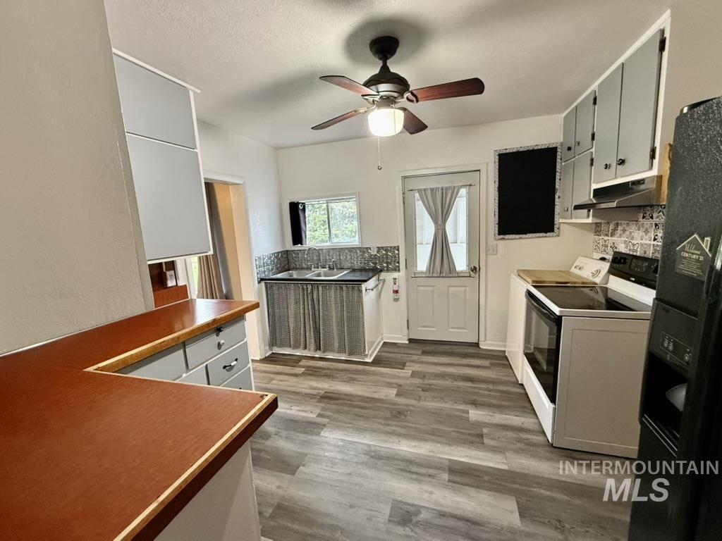 522 Ellis Ave, Winchester, Idaho 83555, 2 Bedrooms, 1 Bathroom, Residential For Sale, Price $199,500, 98967334