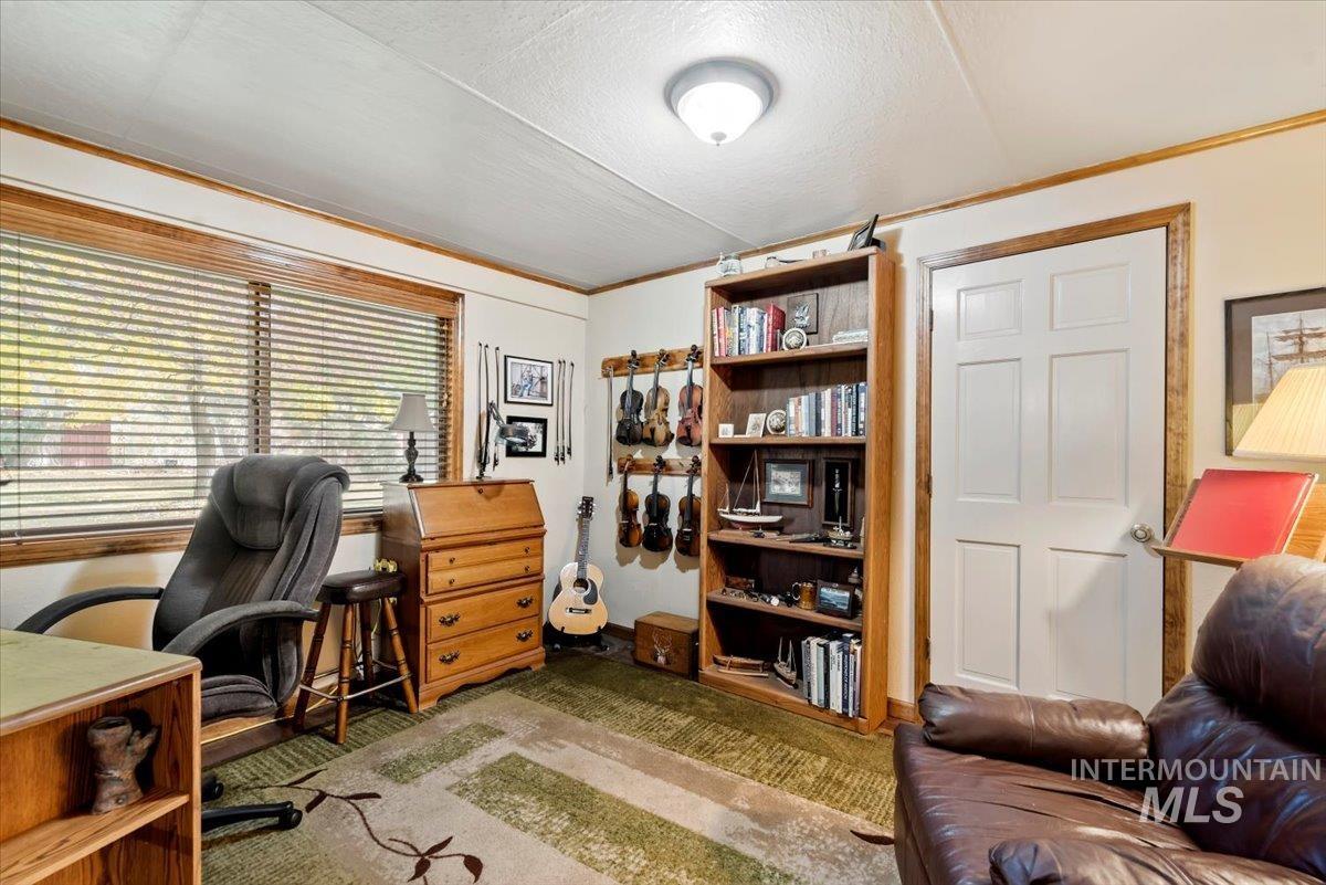 2652 Cherry Circle, Emmett, Idaho 83617, 3 Bedrooms, 2 Bathrooms, Residential For Sale, Price $595,000, 98967336