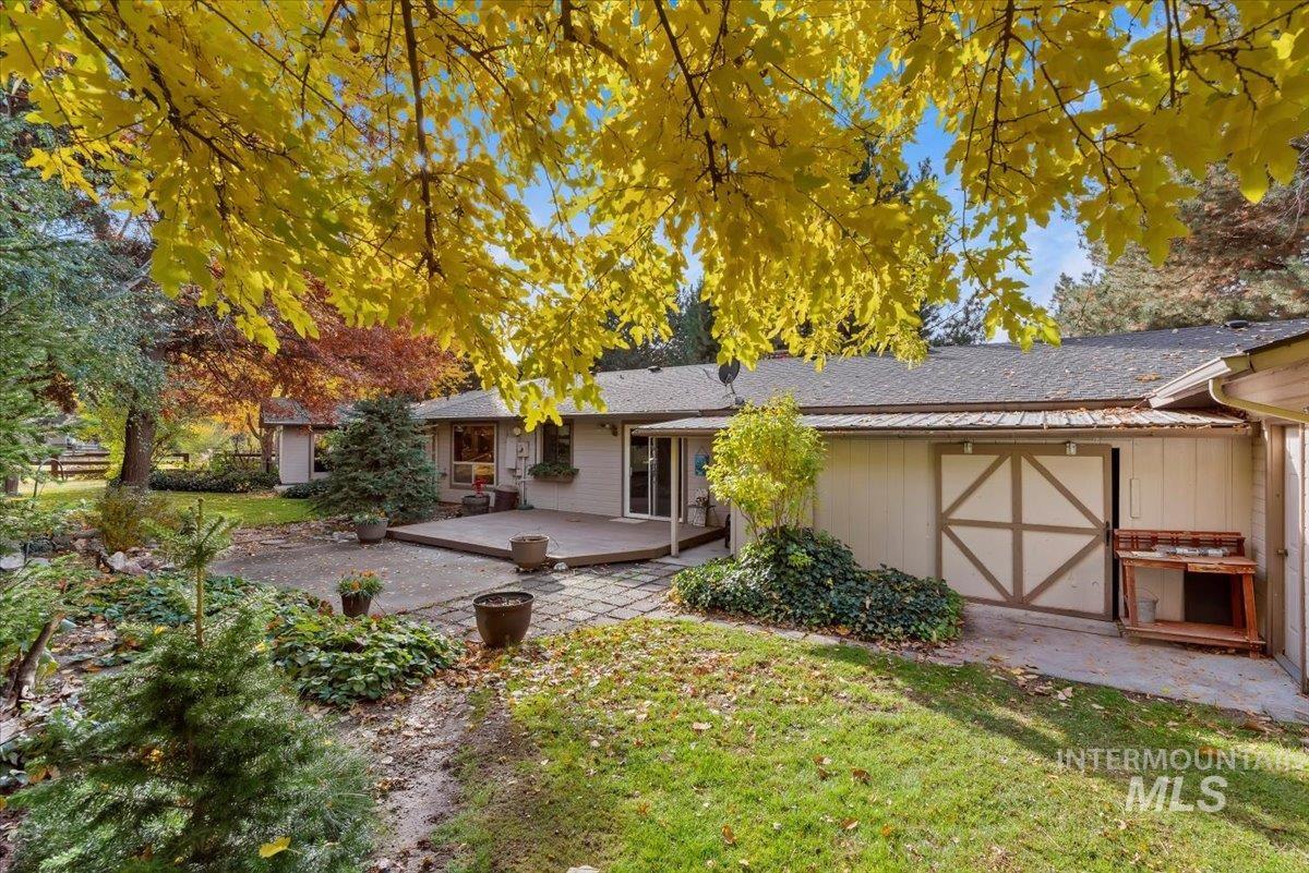 2652 Cherry Circle, Emmett, Idaho 83617, 3 Bedrooms, 2 Bathrooms, Residential For Sale, Price $595,000, 98967336