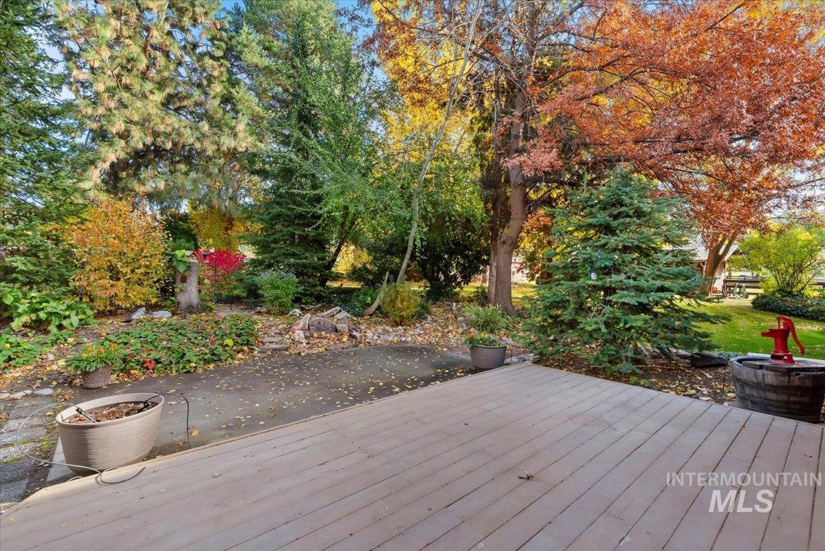 2652 Cherry Circle, Emmett, Idaho 83617, 3 Bedrooms, 2 Bathrooms, Residential For Sale, Price $595,000, 98967336