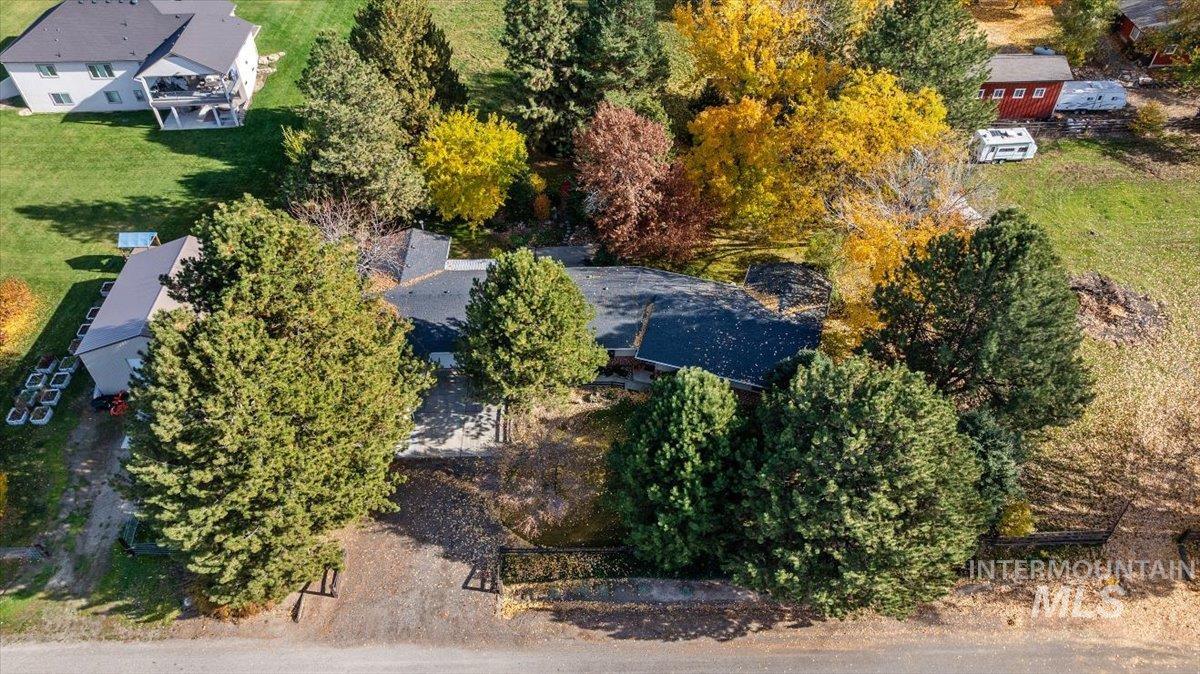 2652 Cherry Circle, Emmett, Idaho 83617, 3 Bedrooms, 2 Bathrooms, Residential For Sale, Price $595,000, 98967336