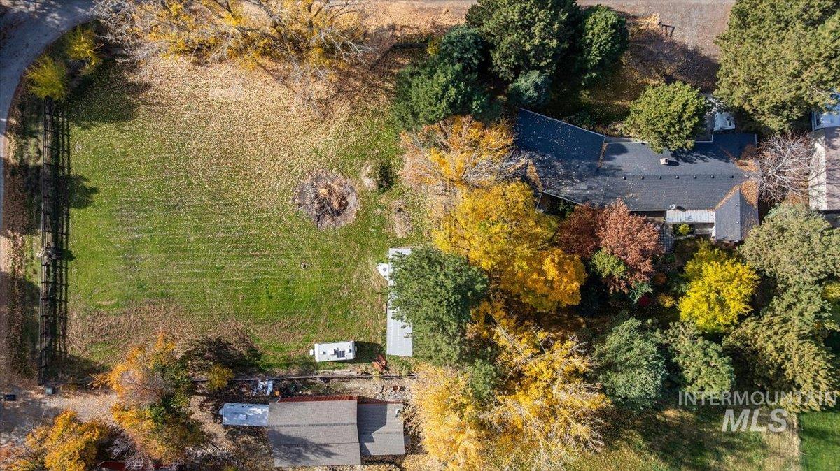 2652 Cherry Circle, Emmett, Idaho 83617, 3 Bedrooms, 2 Bathrooms, Residential For Sale, Price $595,000, 98967336