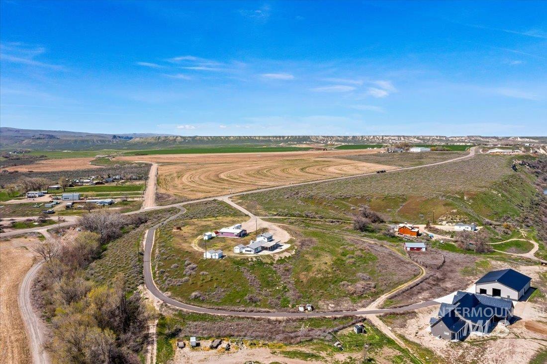 8662 State Highway 78, Marsing, Idaho 83639, 2 Bedrooms, 2 Bathrooms, Residential For Sale, Price $720,000, 98967339