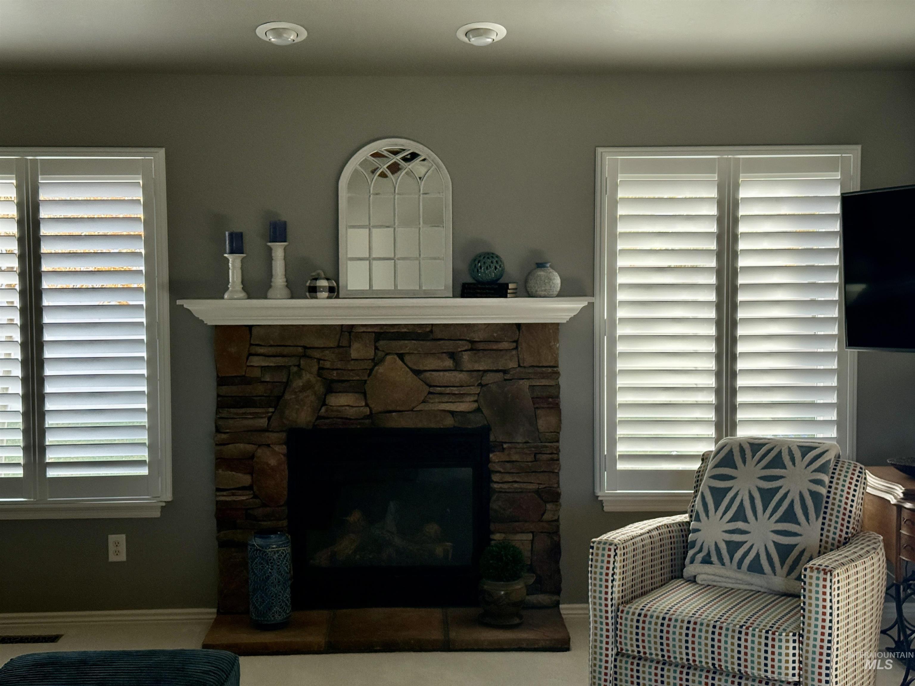 323 Arrowhead Path, Twin Falls, Idaho 83301, 3 Bedrooms, 2 Bathrooms, Residential For Sale, Price $525,000, 98967344