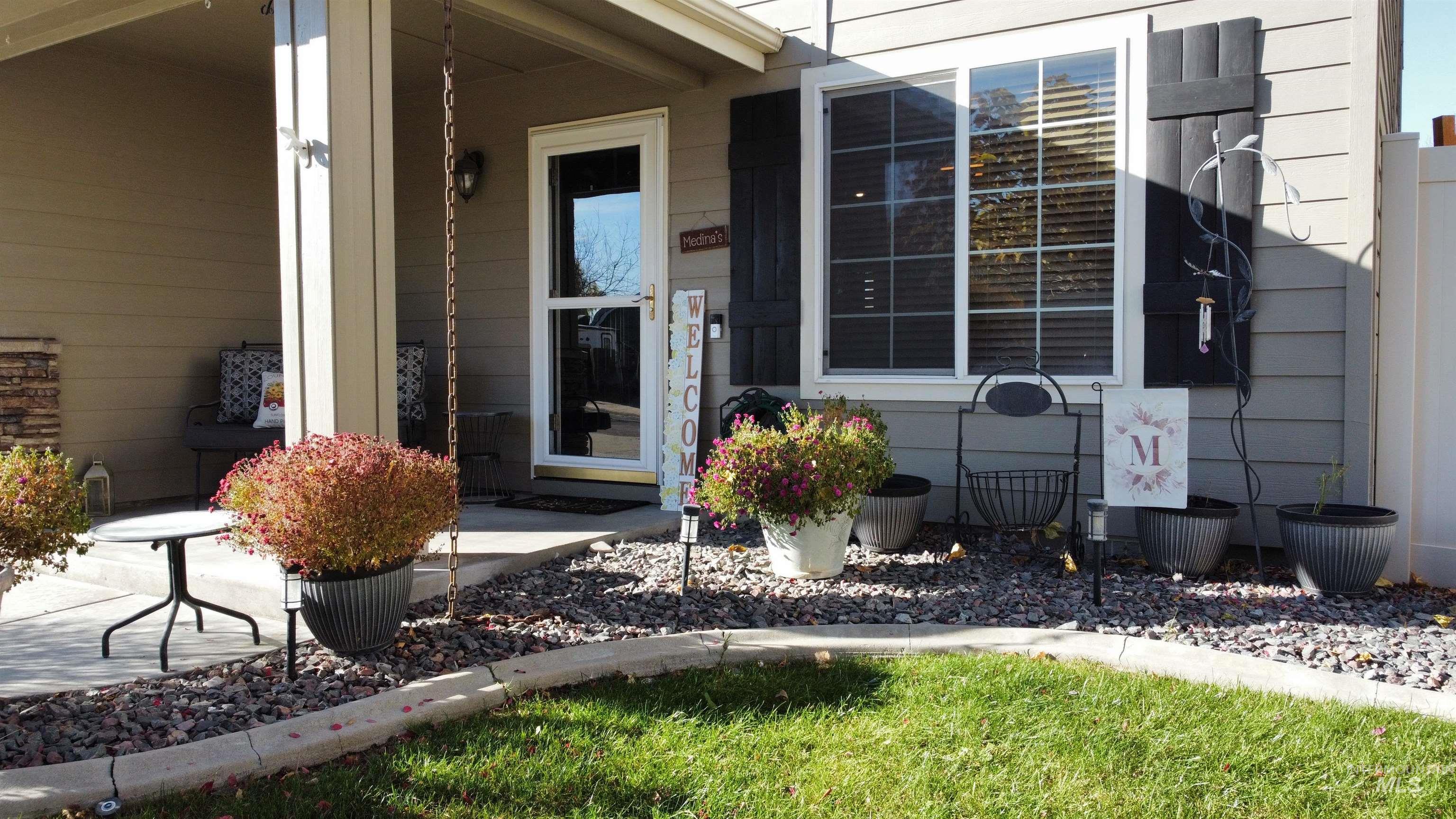 Entrance to property with a porch