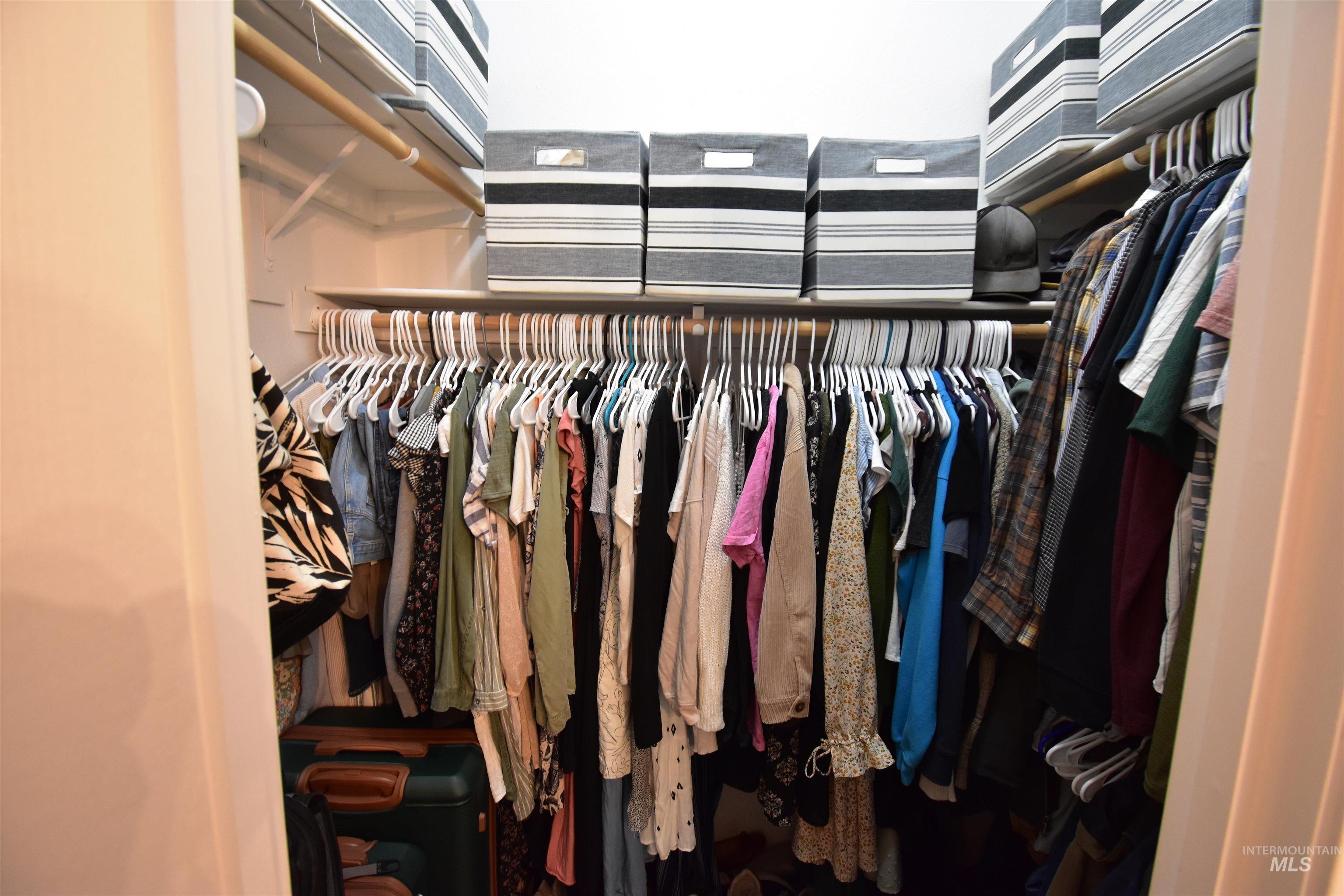 15828 Alverta Ave., Caldwell, Idaho 83607, 4 Bedrooms, 2 Bathrooms, Residential For Sale, Price $350,000, 98967362