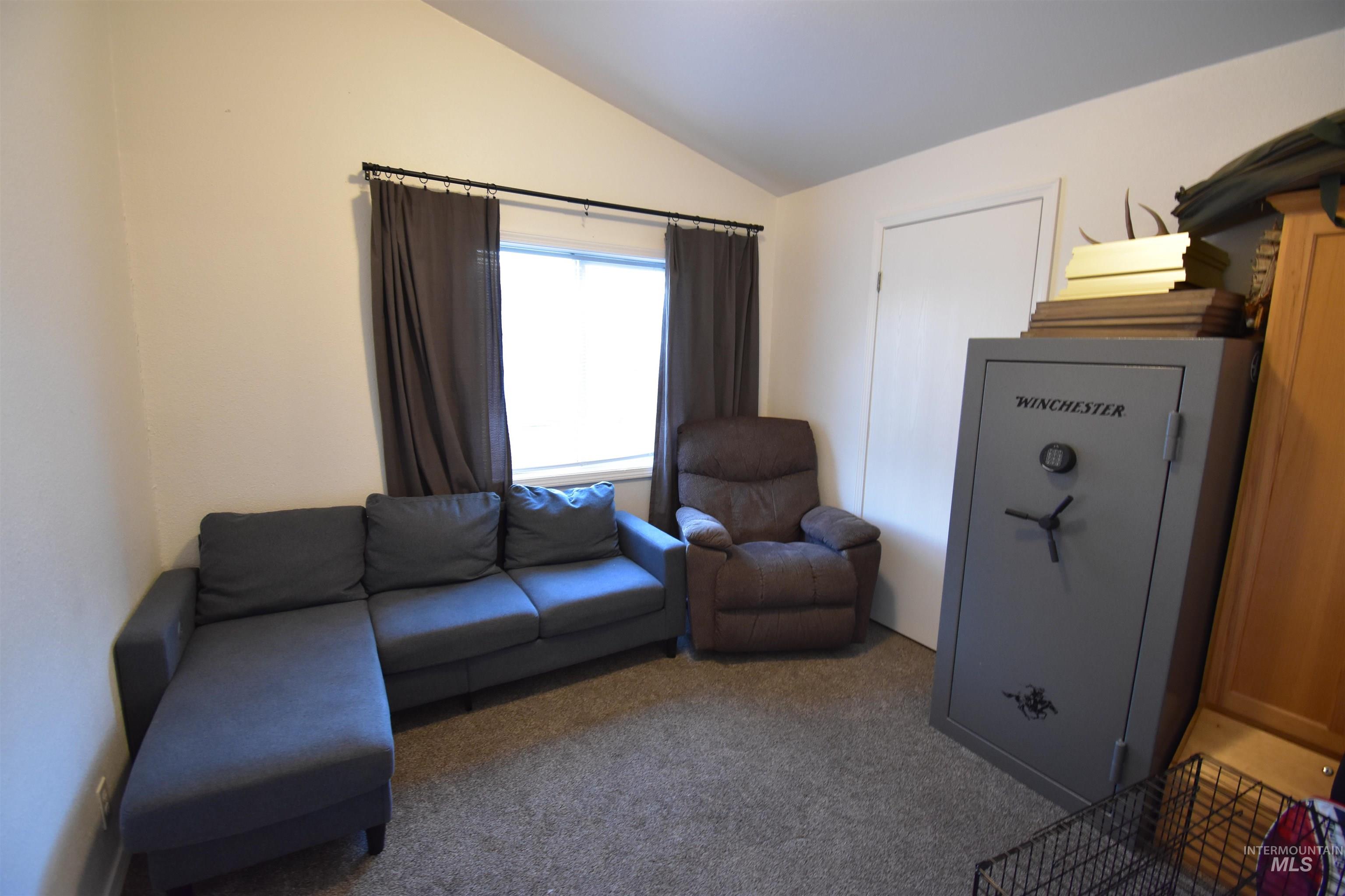 15828 Alverta Ave., Caldwell, Idaho 83607, 4 Bedrooms, 2 Bathrooms, Residential For Sale, Price $350,000, 98967362