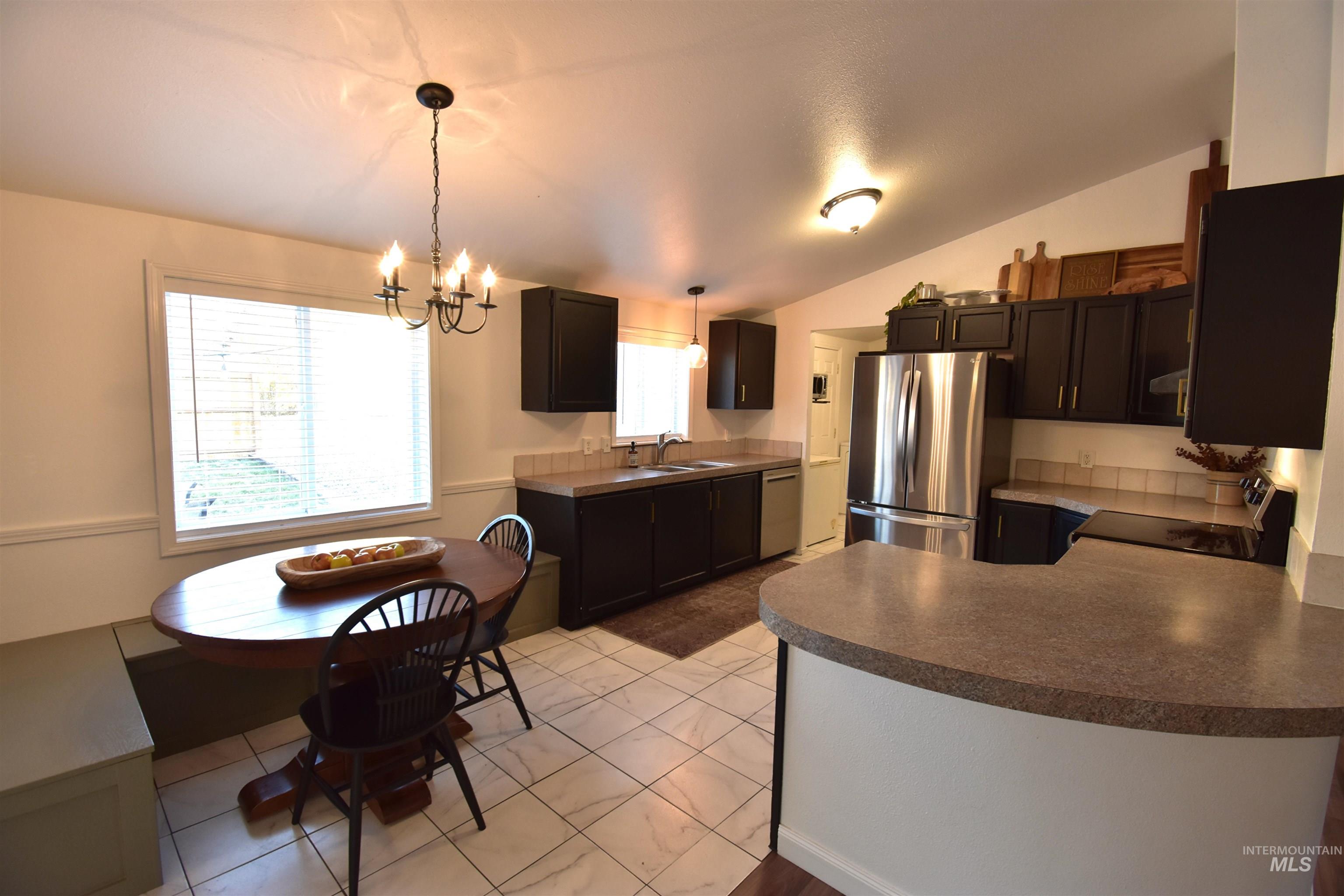 15828 Alverta Ave., Caldwell, Idaho 83607, 4 Bedrooms, 2 Bathrooms, Residential For Sale, Price $350,000, 98967362