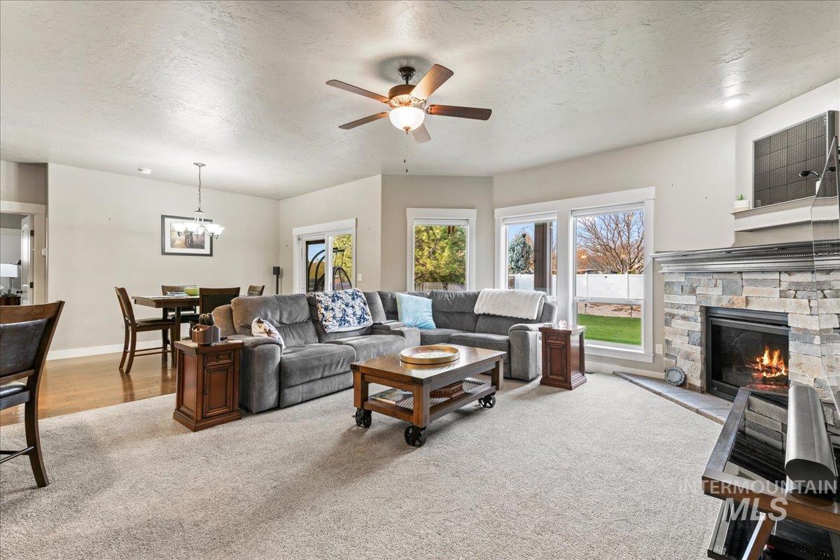 10682 Rain Springs St., Nampa, Idaho 83687-5110, 3 Bedrooms, 2 Bathrooms, Residential For Sale, Price $429,900, 98967375