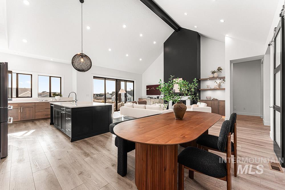 3479 W Barefoot St, Eagle, Idaho 83616, 4 Bedrooms, 3.5 Bathrooms, Residential For Sale, Price $1,224,900, 98967377