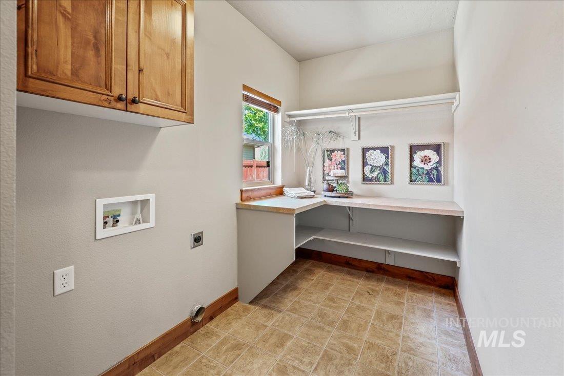 506 E Havasu Falls St., Meridian, Idaho 83646, 3 Bedrooms, 2.5 Bathrooms, Residential For Sale, Price $648,500, 98967392