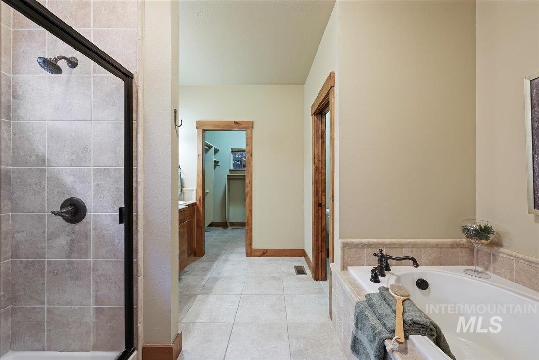 506 E Havasu Falls St., Meridian, Idaho 83646, 3 Bedrooms, 2.5 Bathrooms, Residential For Sale, Price $648,500, 98967392