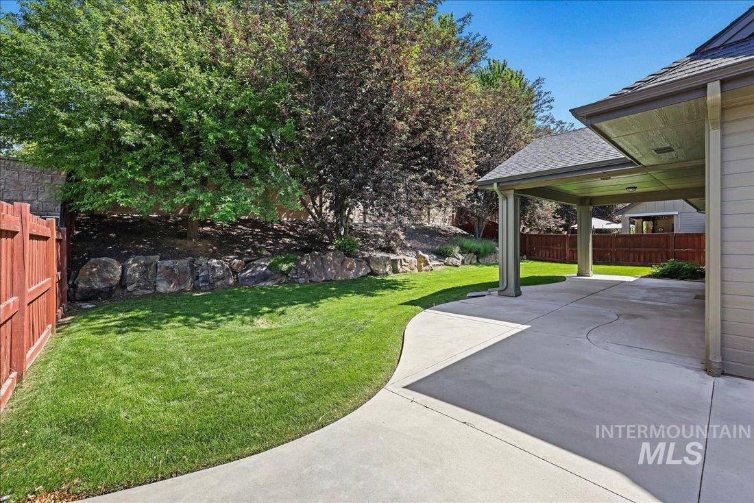 506 E Havasu Falls St., Meridian, Idaho 83646, 3 Bedrooms, 2.5 Bathrooms, Residential For Sale, Price $648,500, 98967392