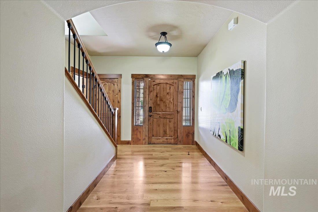 506 E Havasu Falls St., Meridian, Idaho 83646, 3 Bedrooms, 2.5 Bathrooms, Residential For Sale, Price $648,500, 98967392