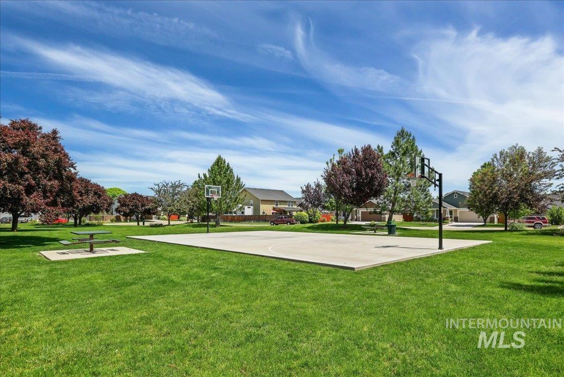 506 E Havasu Falls St., Meridian, Idaho 83646, 3 Bedrooms, 2.5 Bathrooms, Residential For Sale, Price $648,500, 98967392