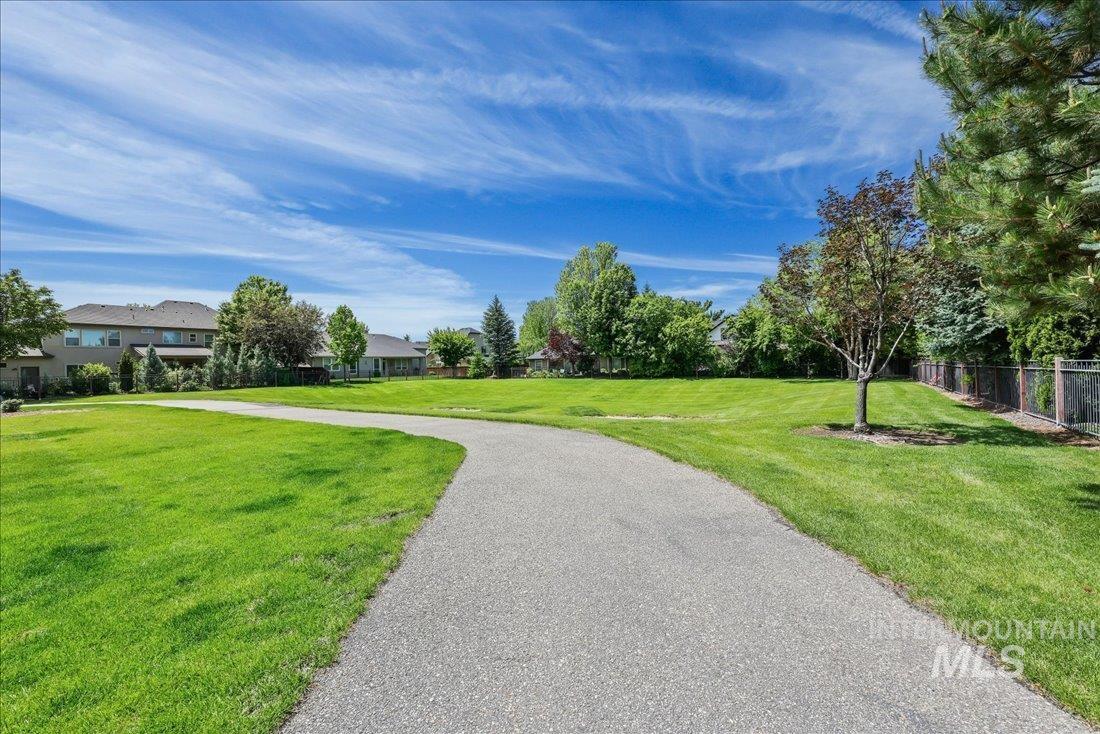 506 E Havasu Falls St., Meridian, Idaho 83646, 3 Bedrooms, 2.5 Bathrooms, Residential For Sale, Price $648,500, 98967392