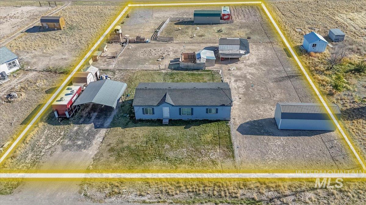 2436 B Oakley Ave, Hollister, Idaho 83301, 3 Bedrooms, 2 Bathrooms, Residential For Sale, Price $335,000, 98967395