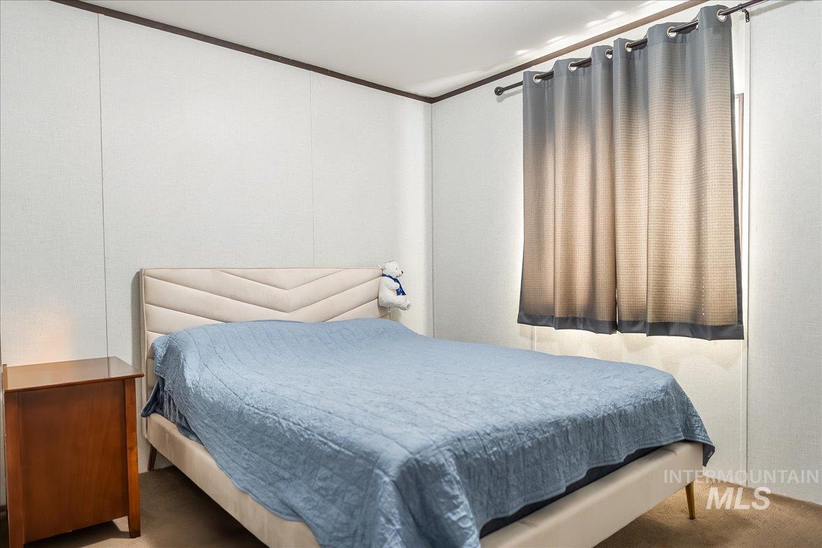 2436 B Oakley Ave, Hollister, Idaho 83301, 3 Bedrooms, 2 Bathrooms, Residential For Sale, Price $335,000, 98967395