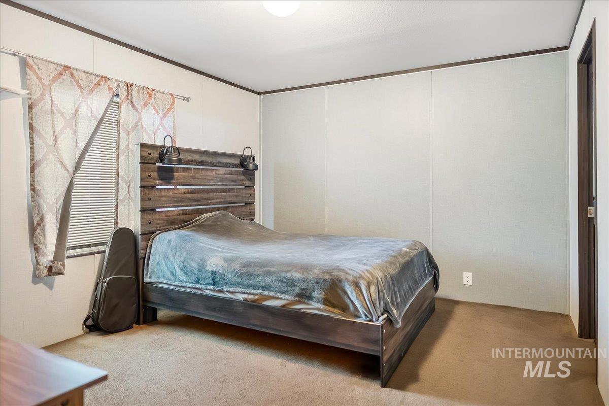 2436 B Oakley Ave, Hollister, Idaho 83301, 3 Bedrooms, 2 Bathrooms, Residential For Sale, Price $335,000, 98967395