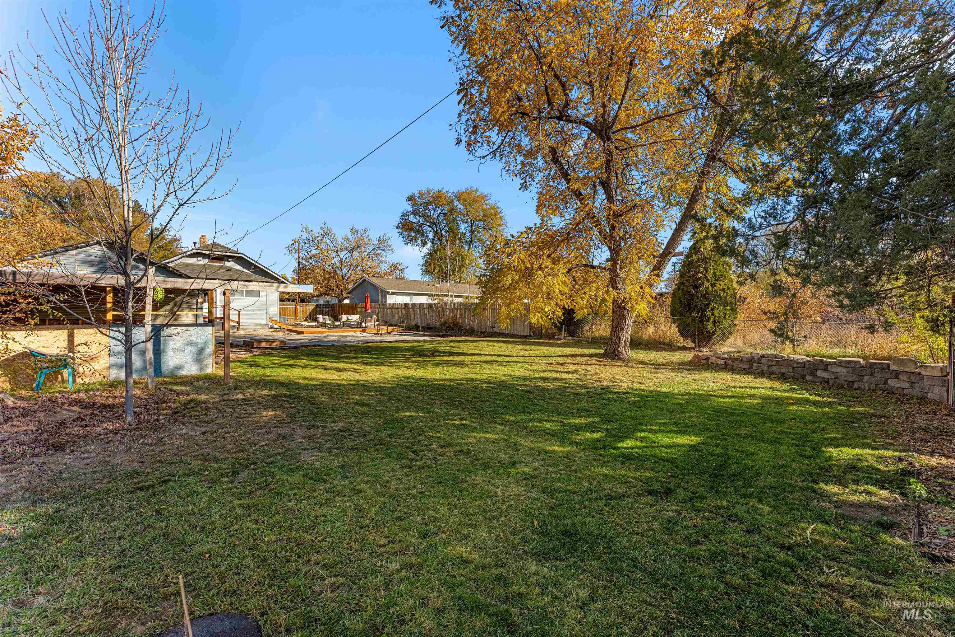 1123 Rosenlof Ave, Nampa, Idaho 83687, 2 Bedrooms, 1 Bathroom, Residential For Sale, Price $299,900, 98967397